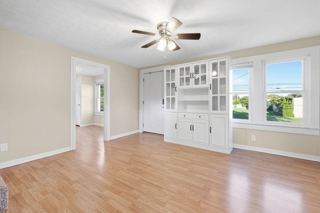 637 N 4th Street Property Photo 5