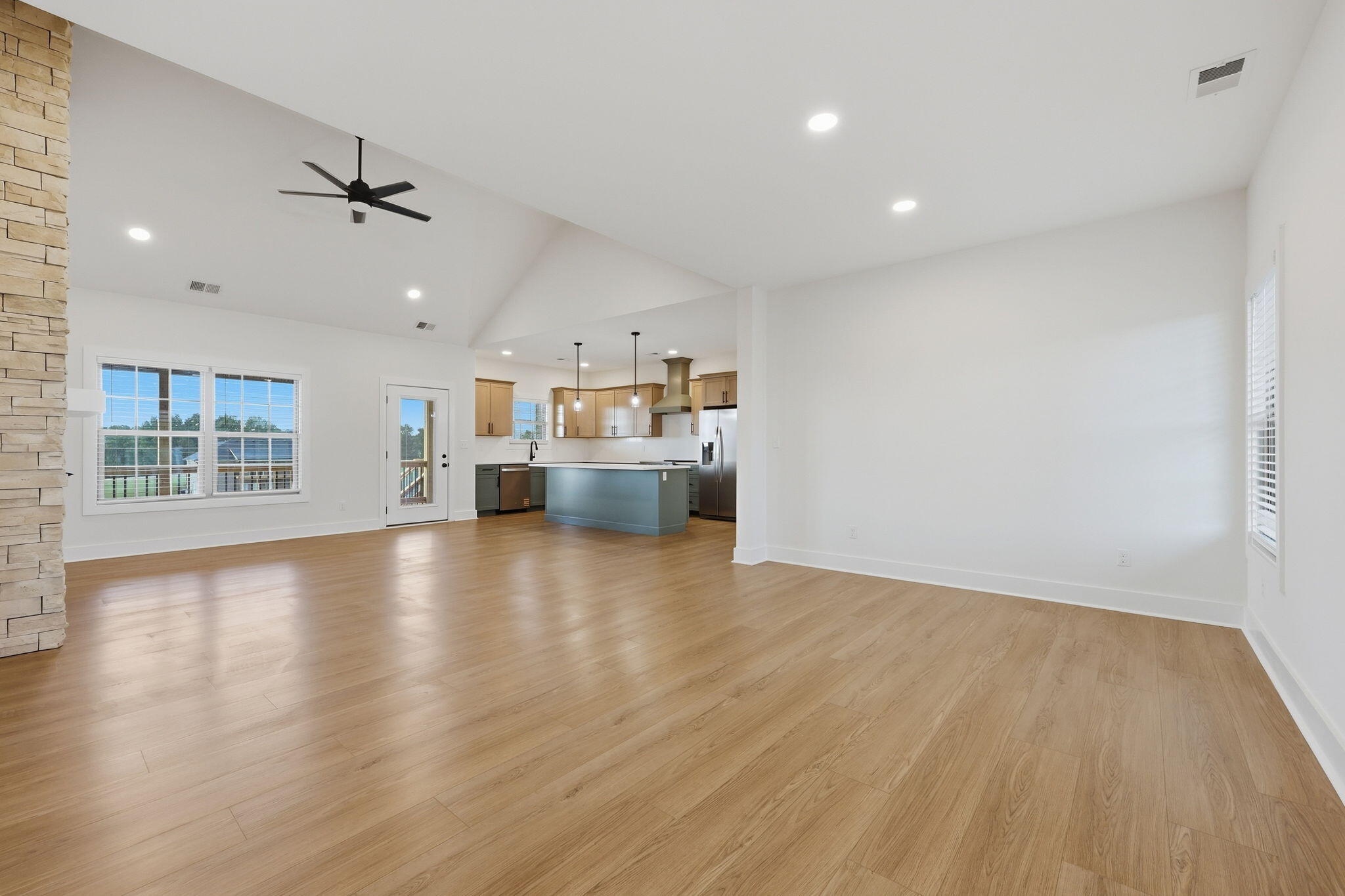 210 Carhartt Drive Property Photo 10