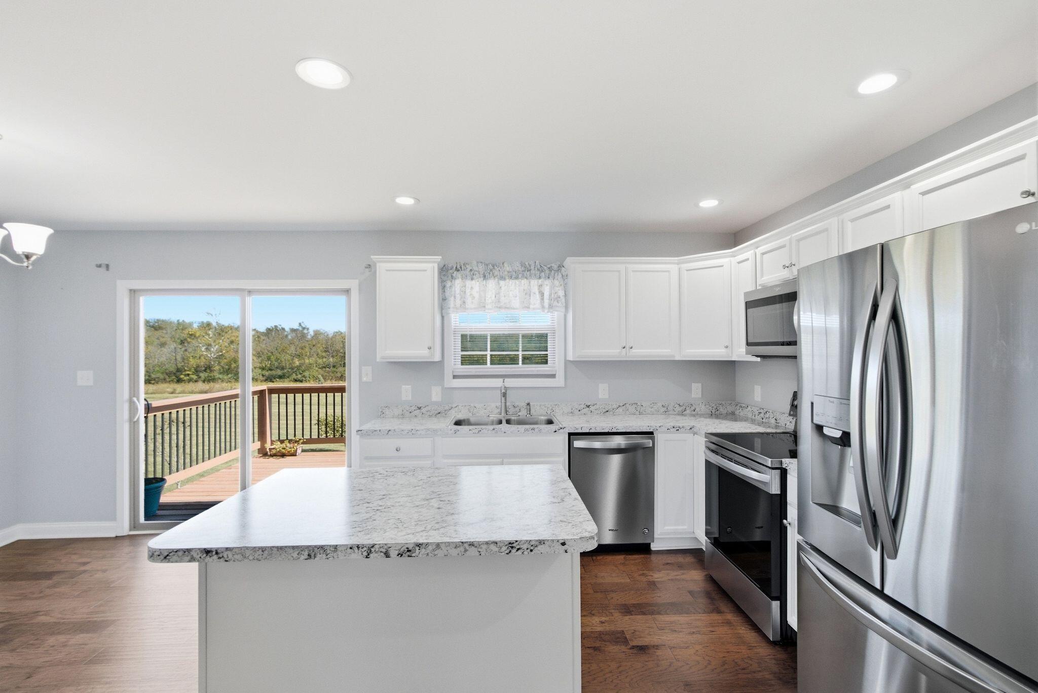 530 Southern Cross Drive Property Photo 13