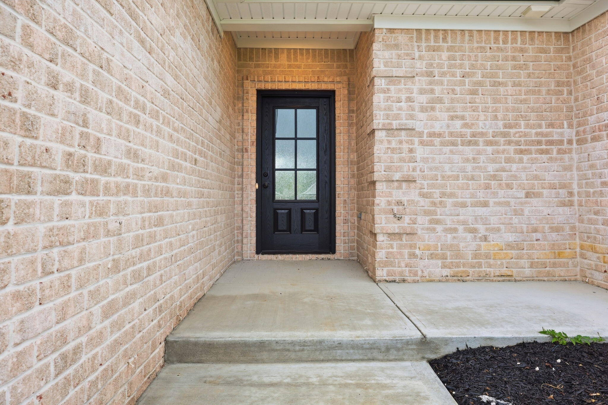 328 Wolverine Way Property Photo 4