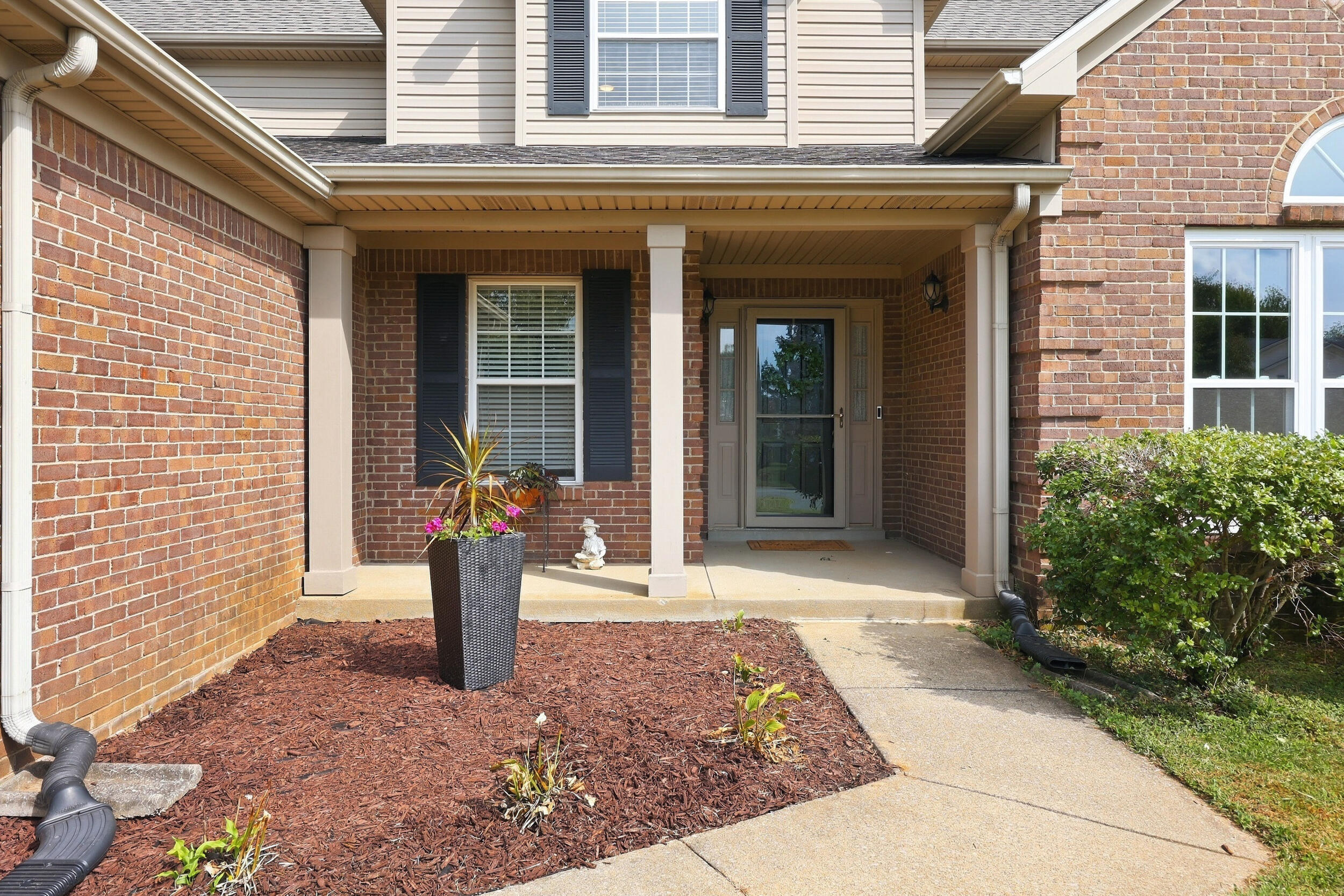 312 Mission Hills Court Property Photo 6