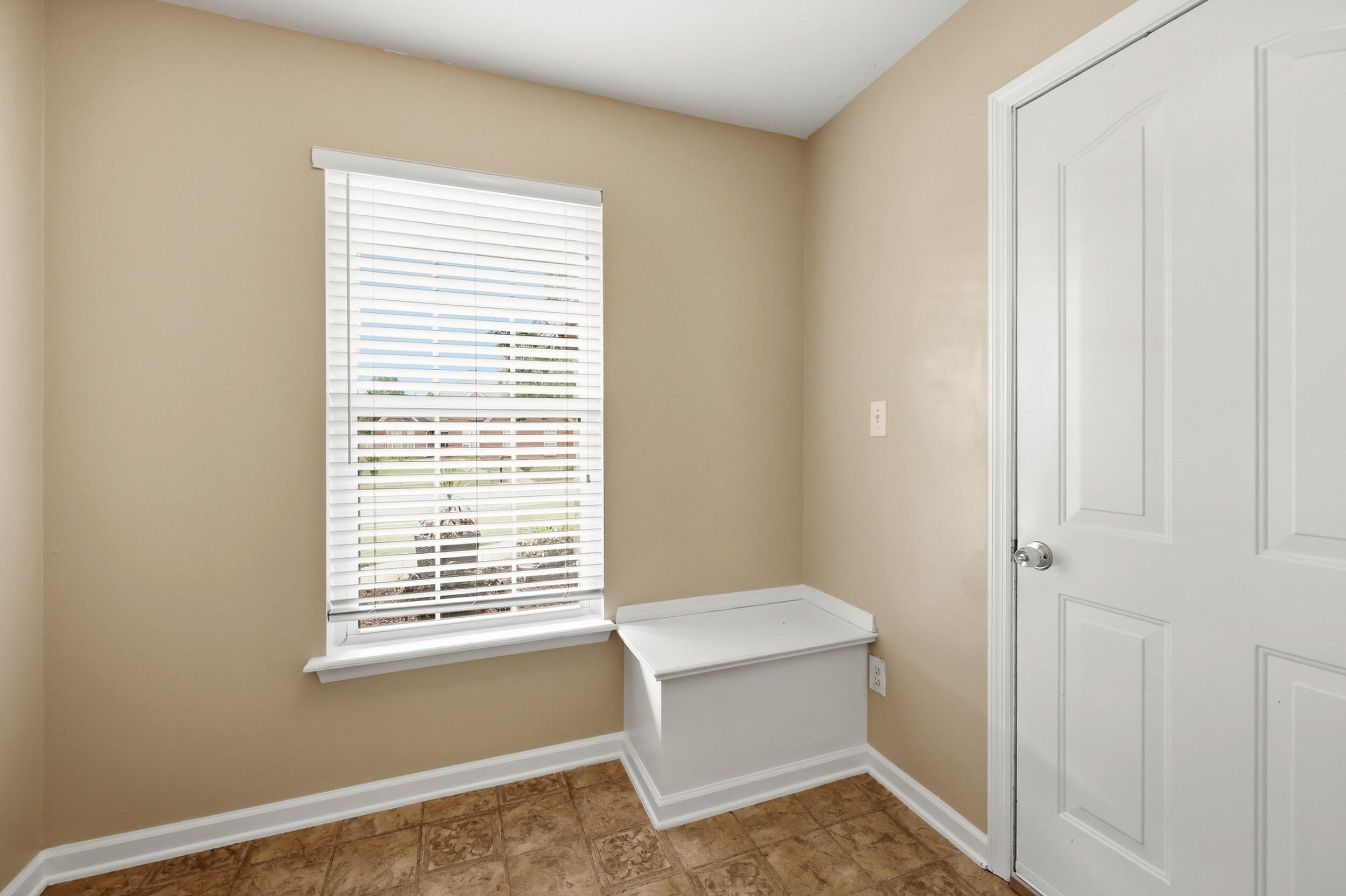 312 Mission Hills Court Property Photo 23