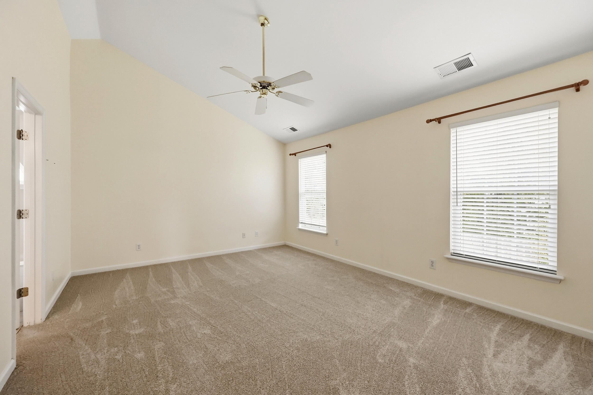 312 Mission Hills Court Property Photo 28