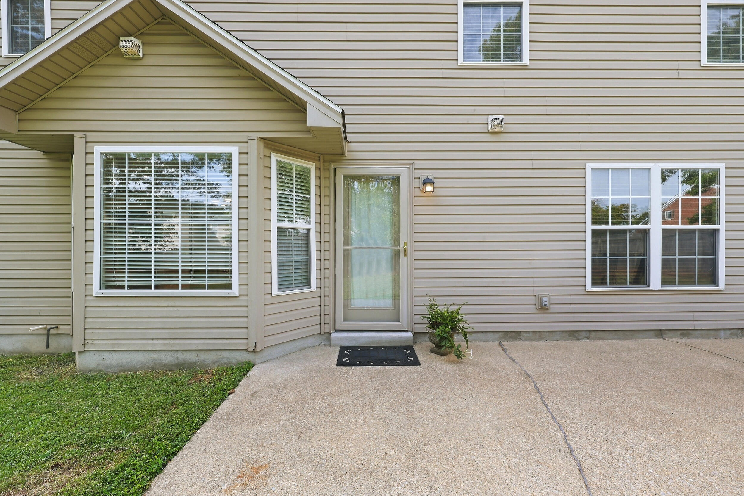 312 Mission Hills Court Property Photo 47