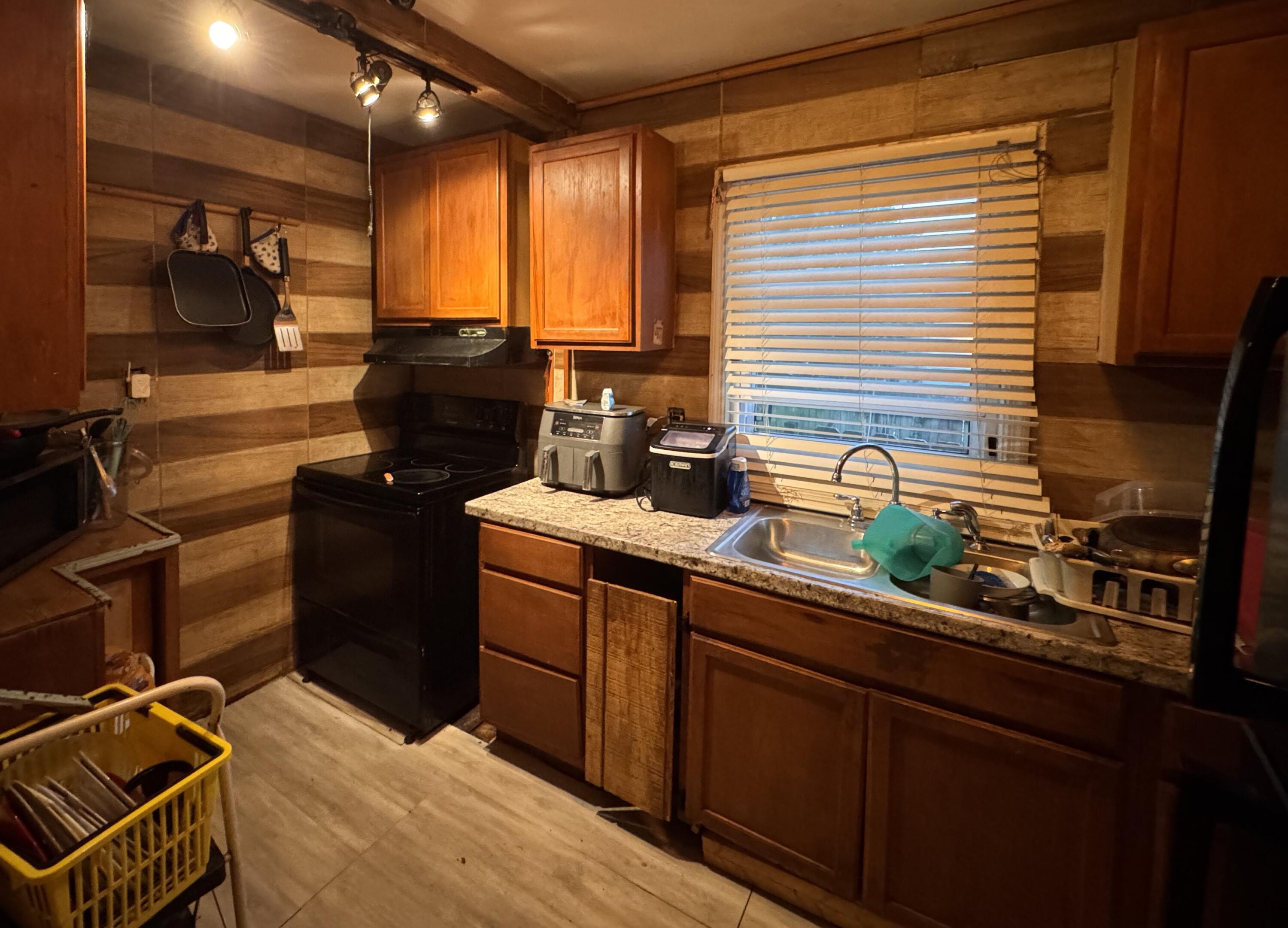 388 Glen Arvin Avenue Property Photo 7