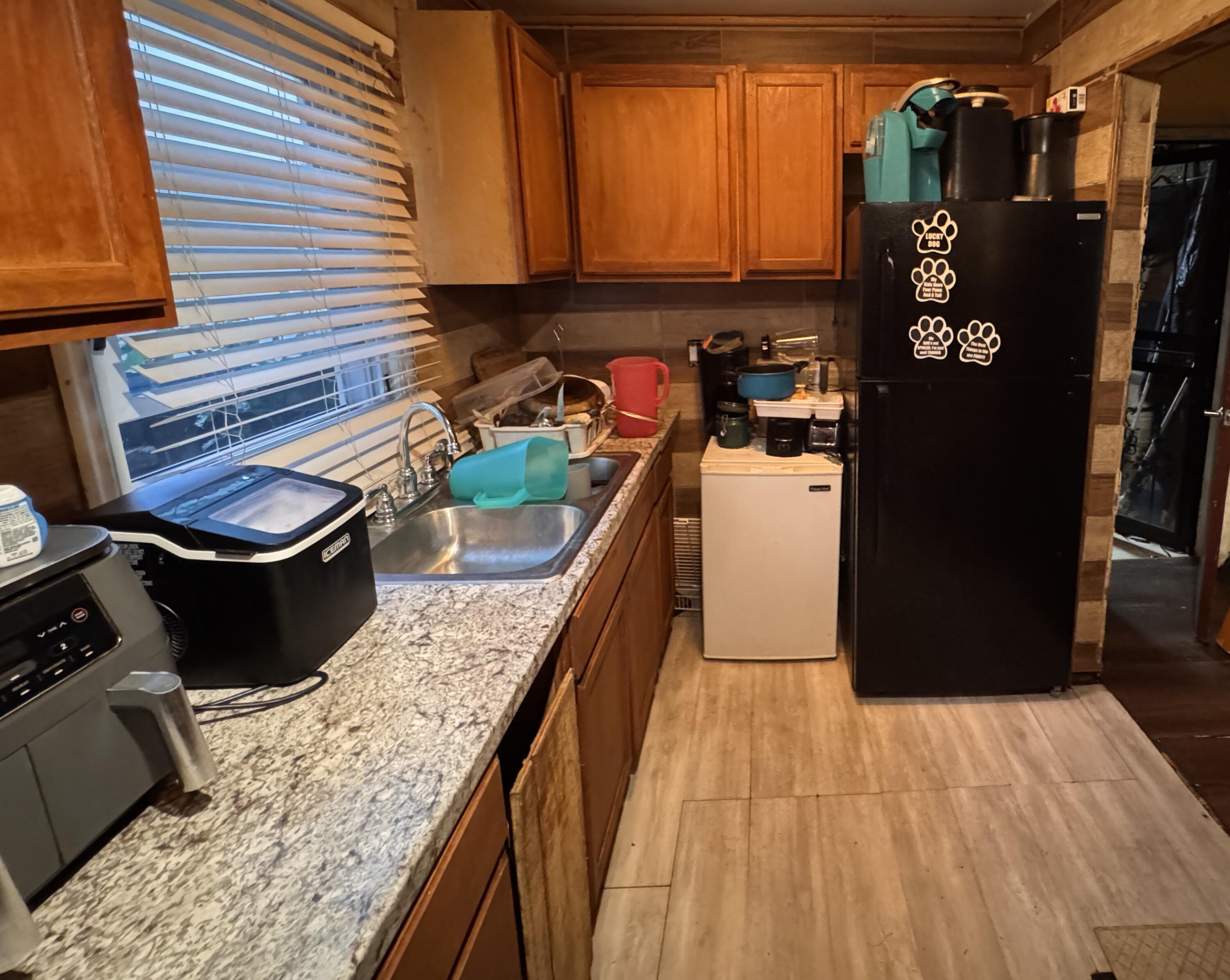 388 Glen Arvin Avenue Property Photo 8