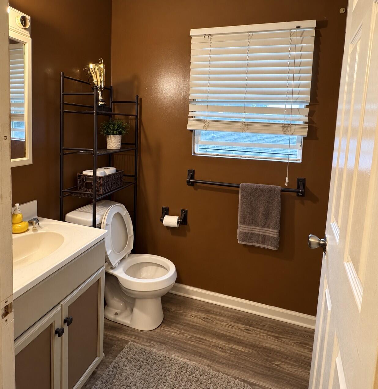 388 Glen Arvin Avenue Property Photo 10