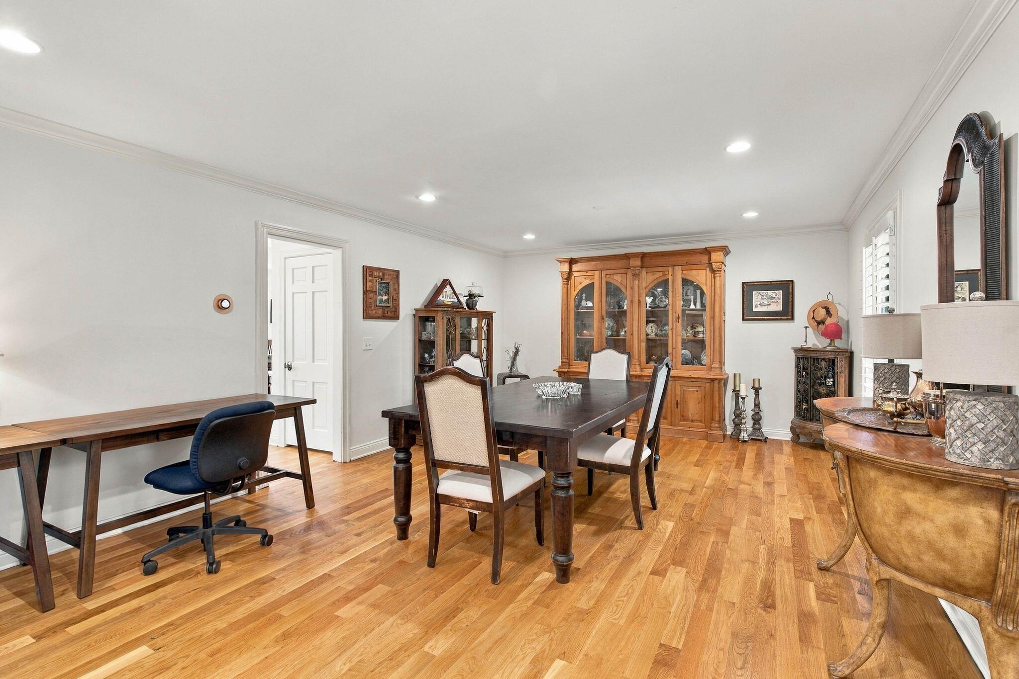 3837 Carleton Drive Property Photo 36