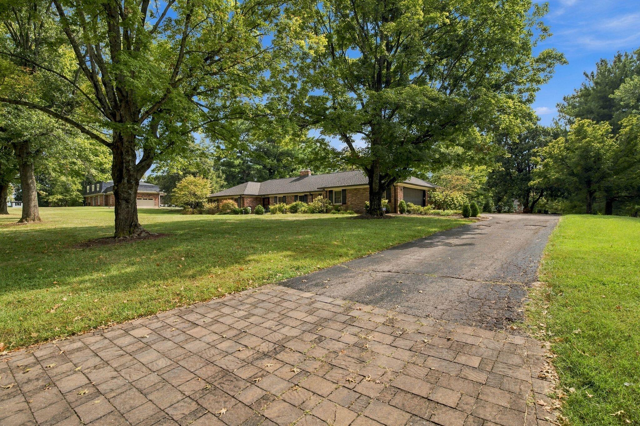 3837 Carleton Drive Property Photo 77