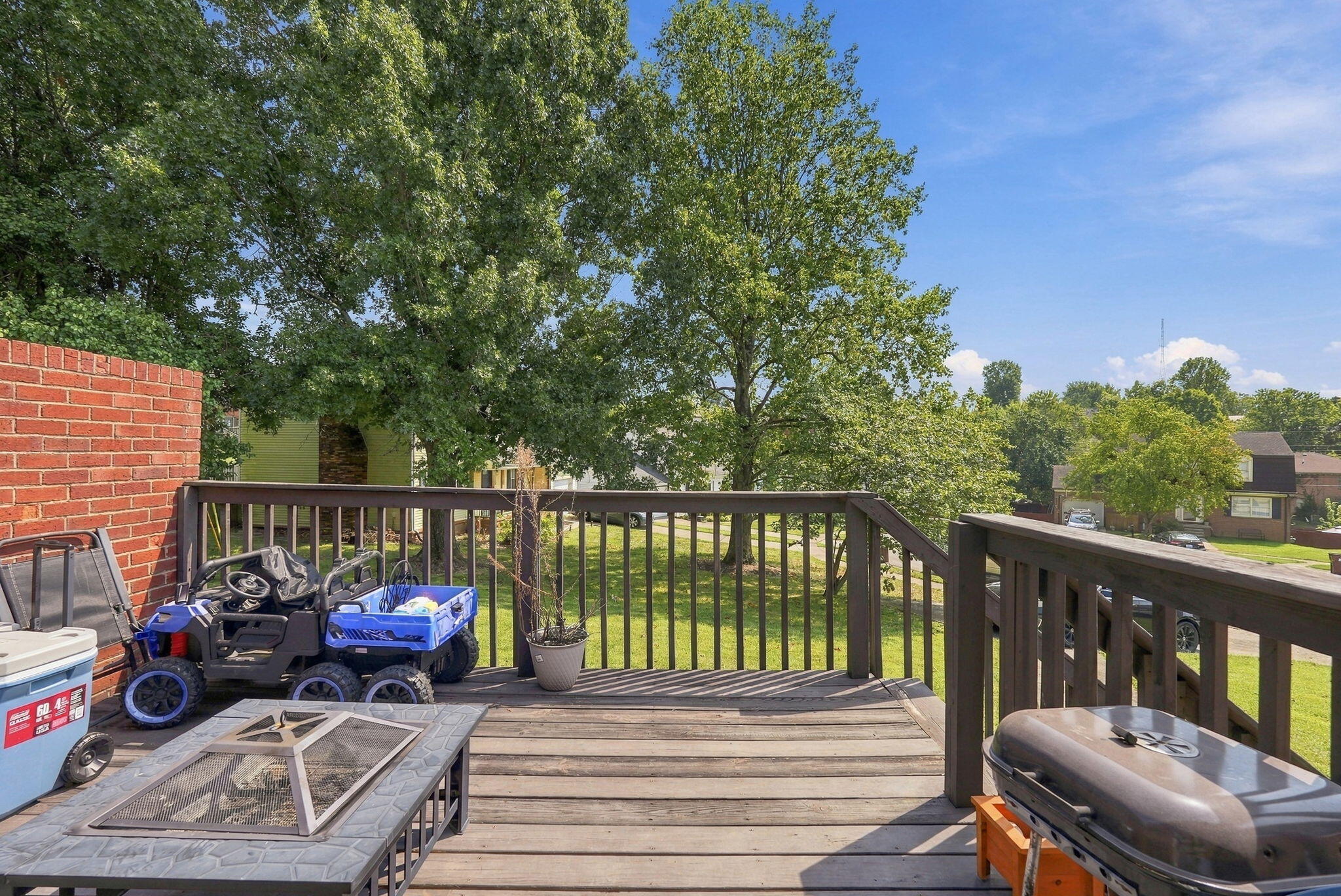2117 Fayette Drive Property Photo 27
