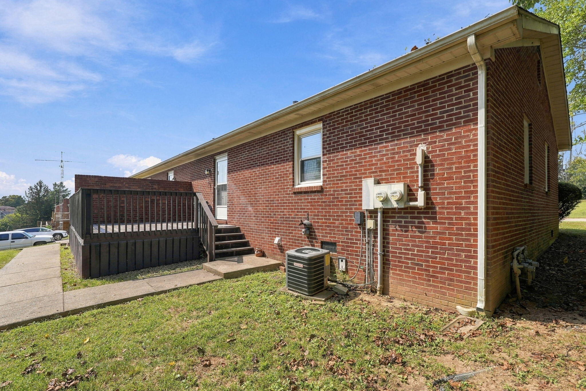 2117 Fayette Drive Property Photo 28