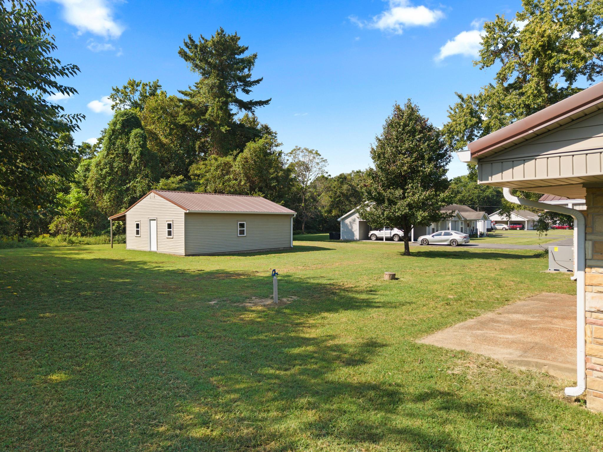 1564 U.s. 60 Property Photo 27