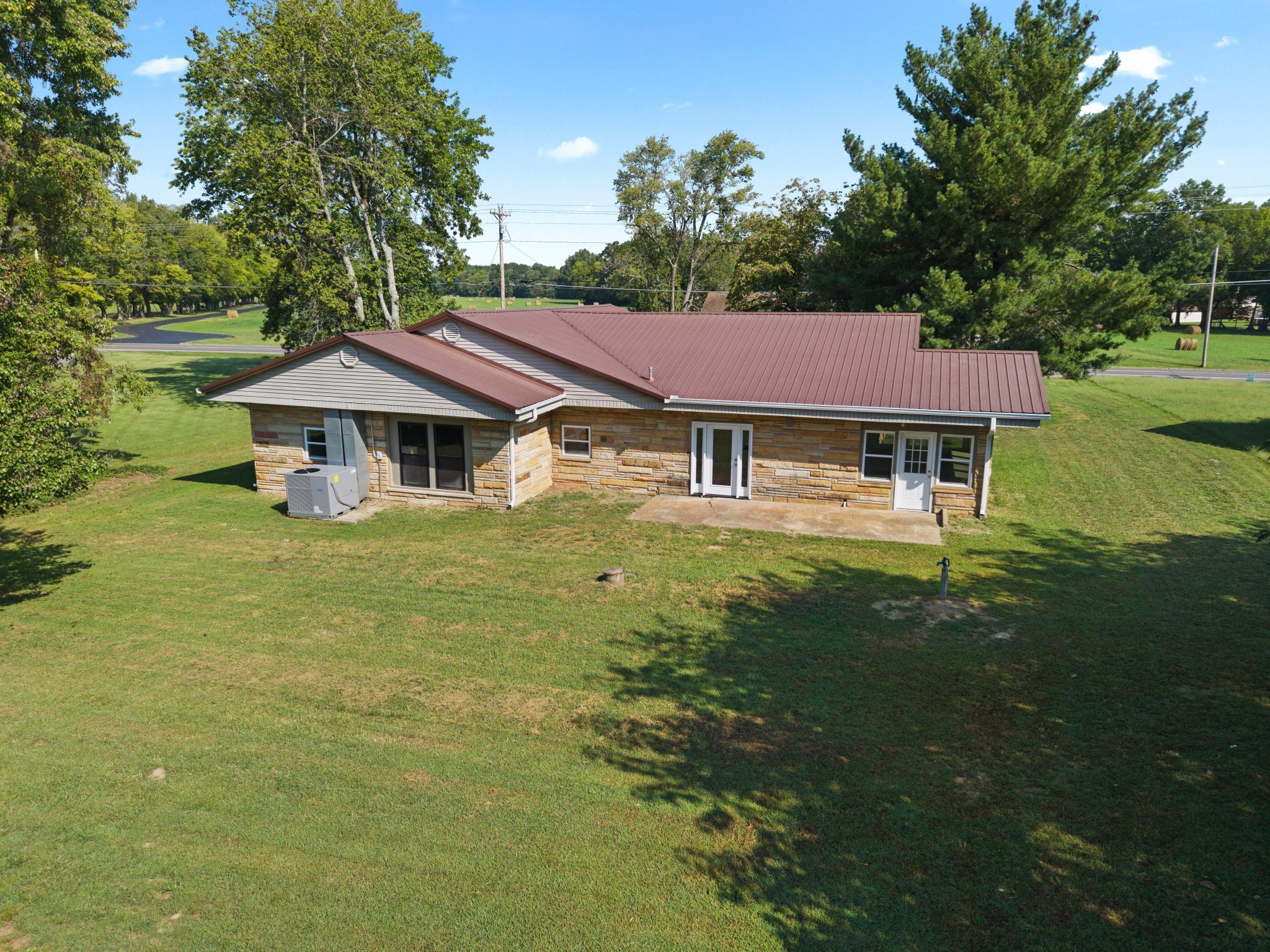 1564 U.s. 60 Property Photo 49