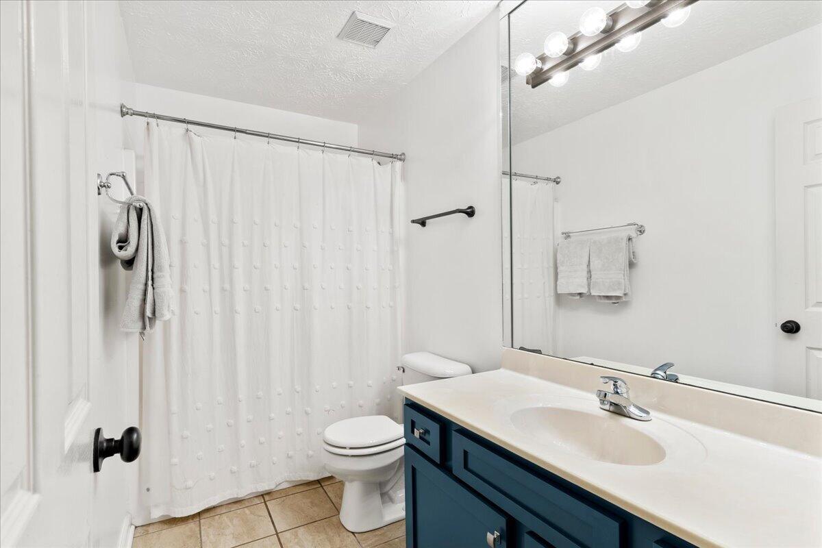 340 Meadowcrest Park Property Photo 30
