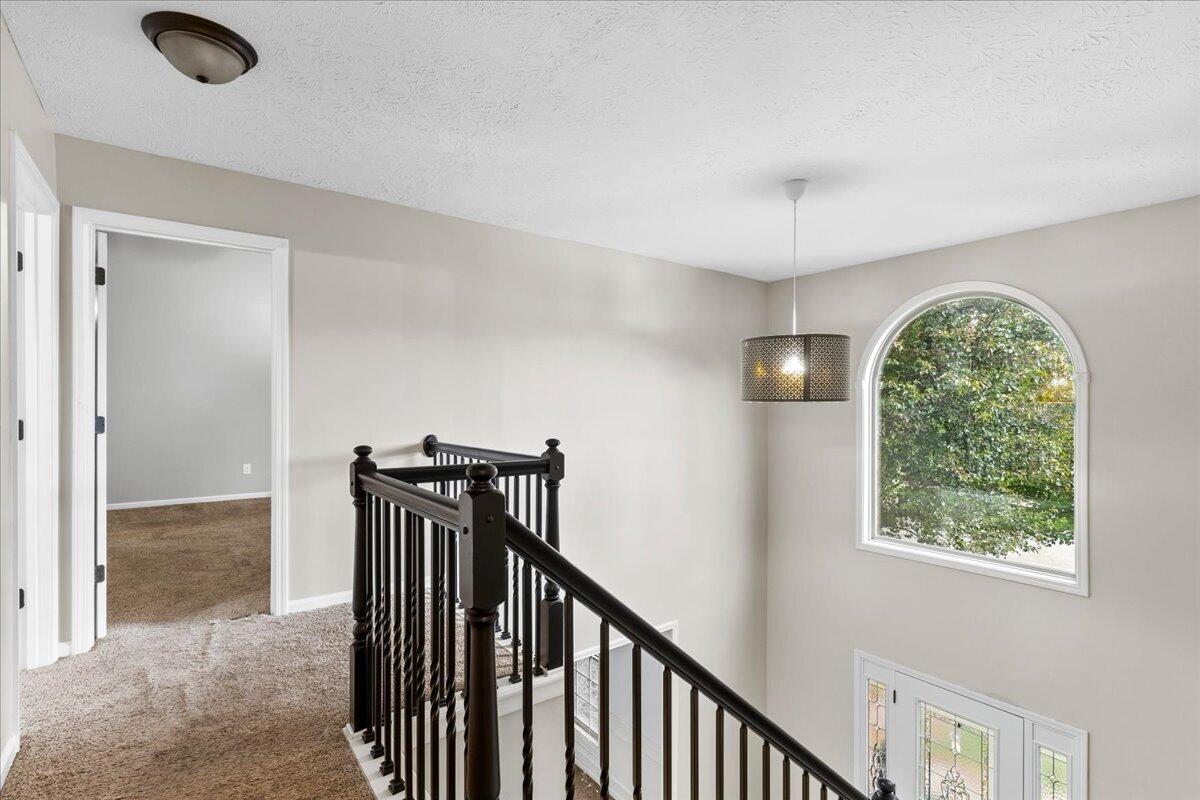 340 Meadowcrest Park Property Photo 32