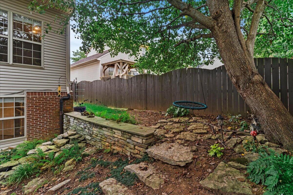 340 Meadowcrest Park Property Photo 53