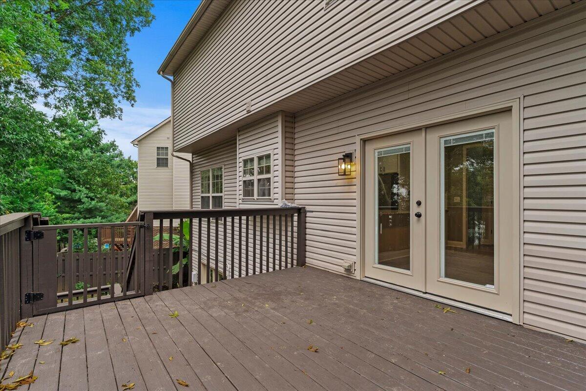 340 Meadowcrest Park Property Photo 57