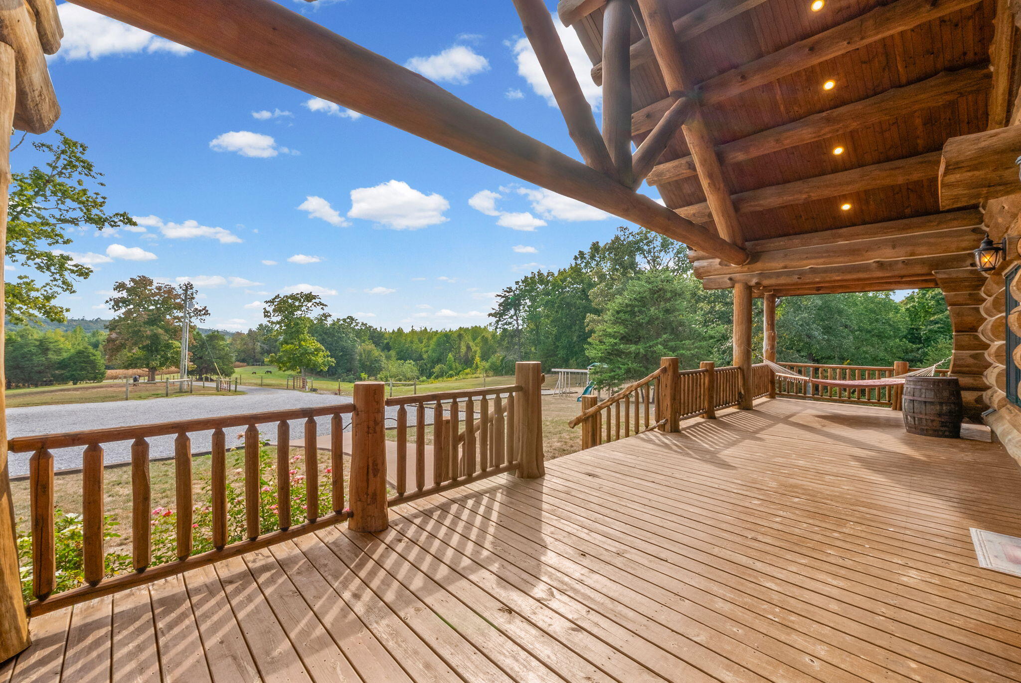 1168 Empire Road Property Photo 9