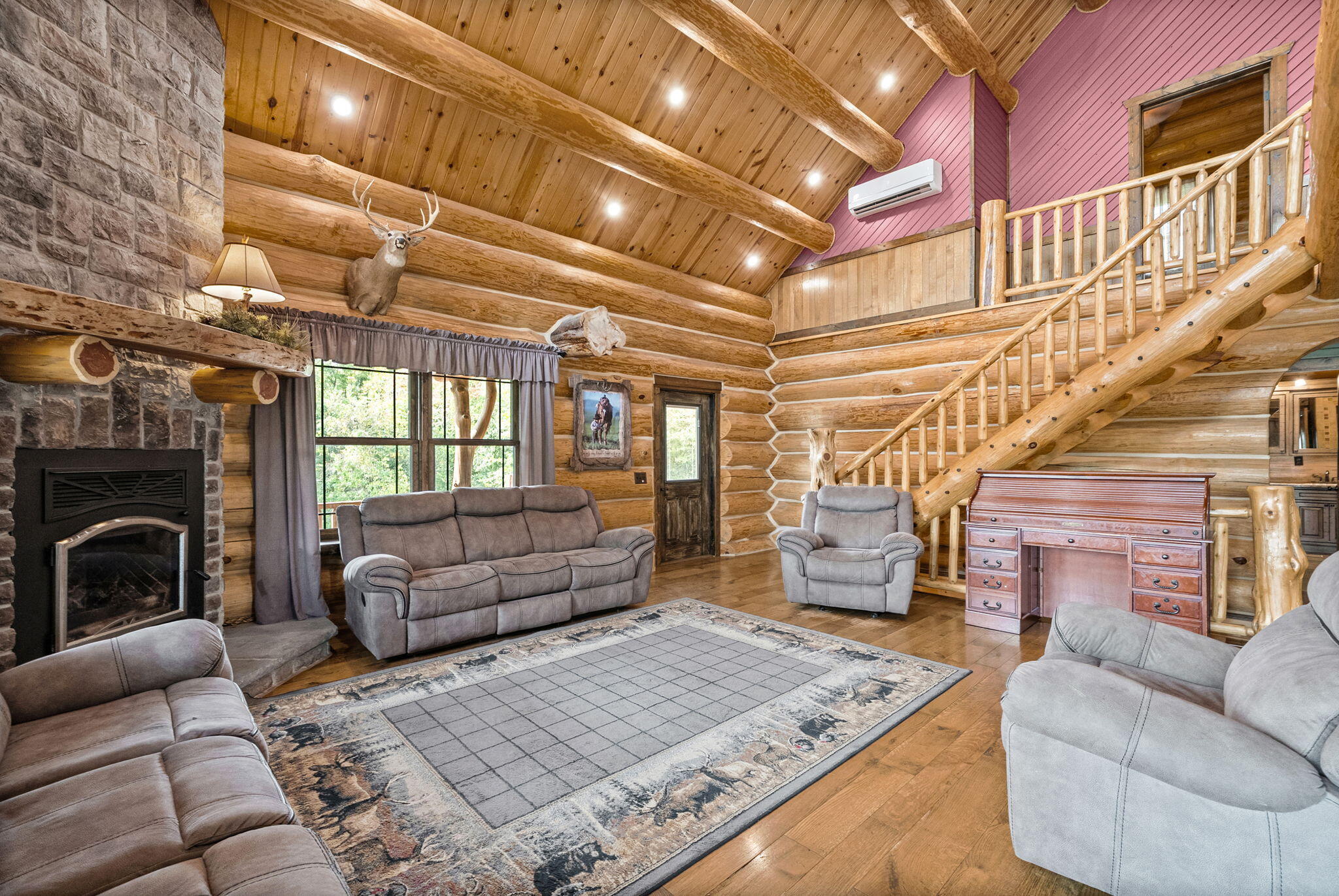 1168 Empire Road Property Photo 14