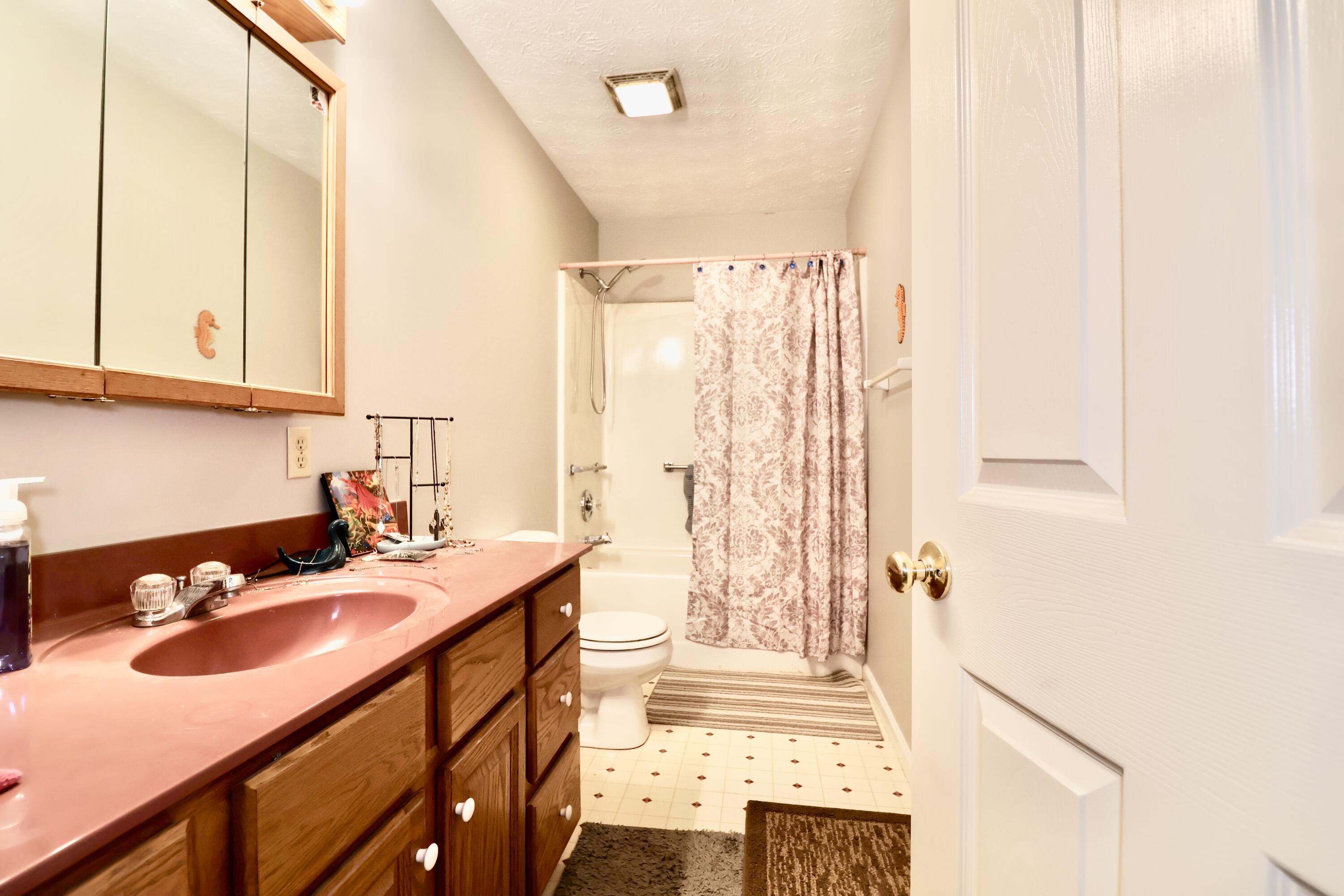 1869 U.s. 60 Property Photo 42
