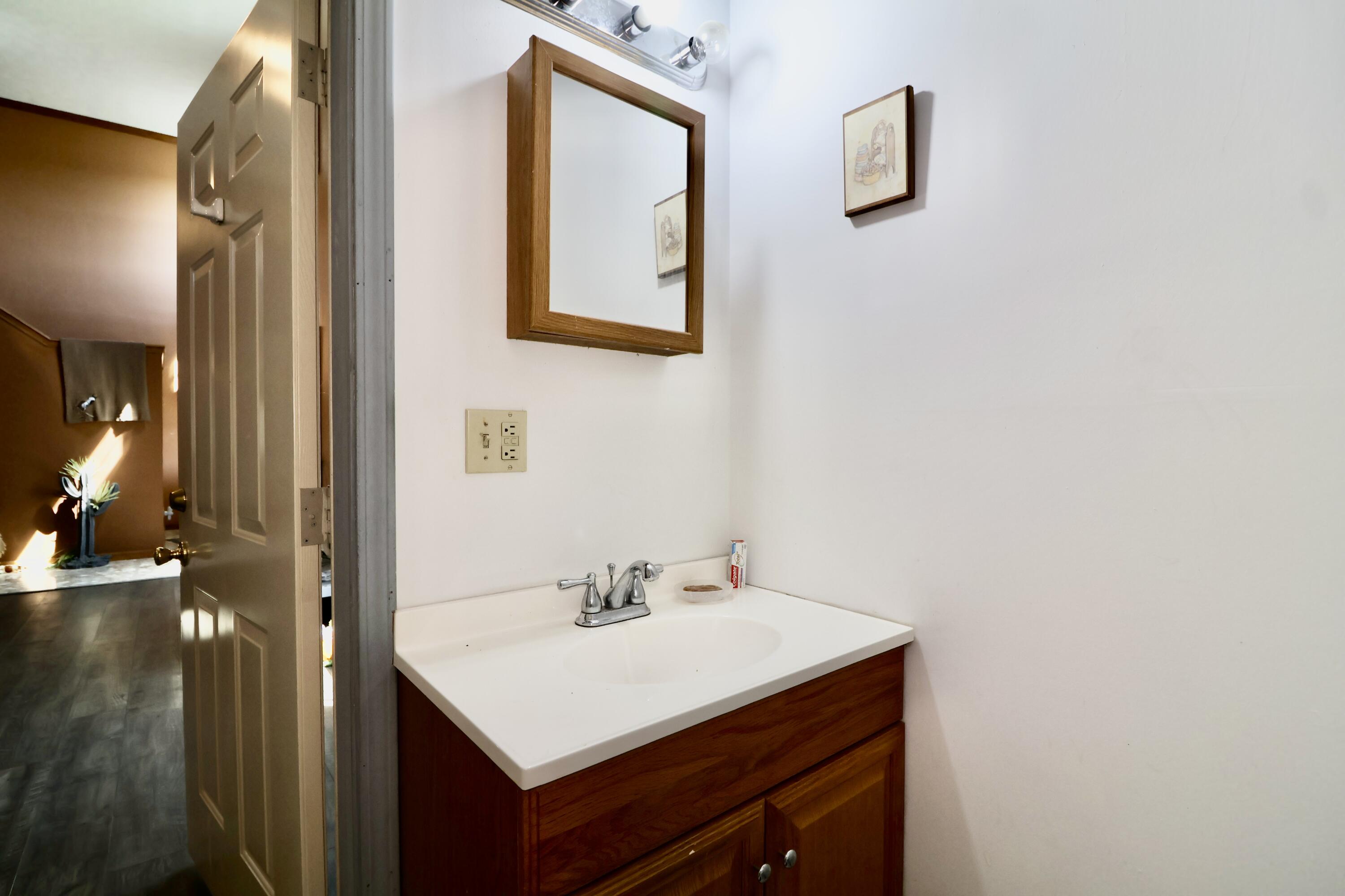 1869 U.s. 60 Property Photo 52