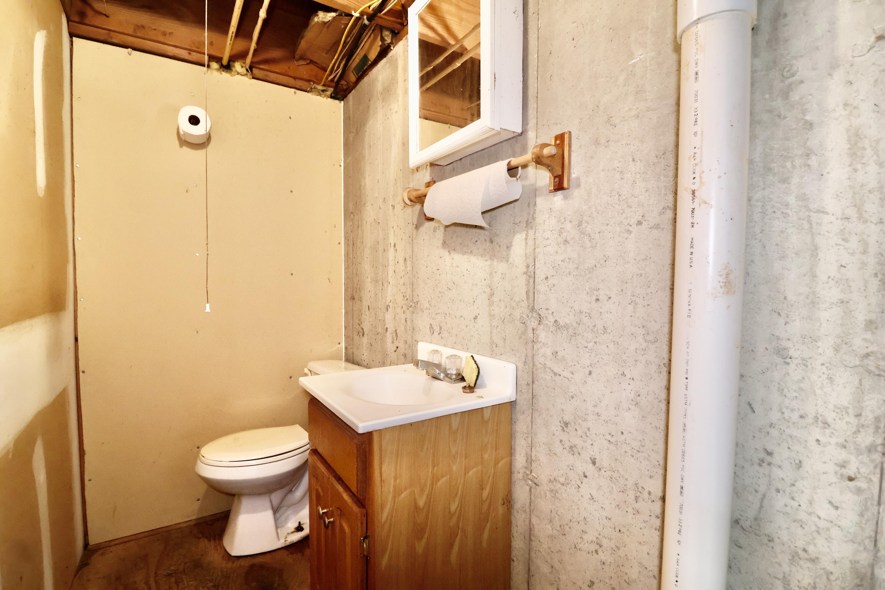 1869 U.s. 60 Property Photo 57
