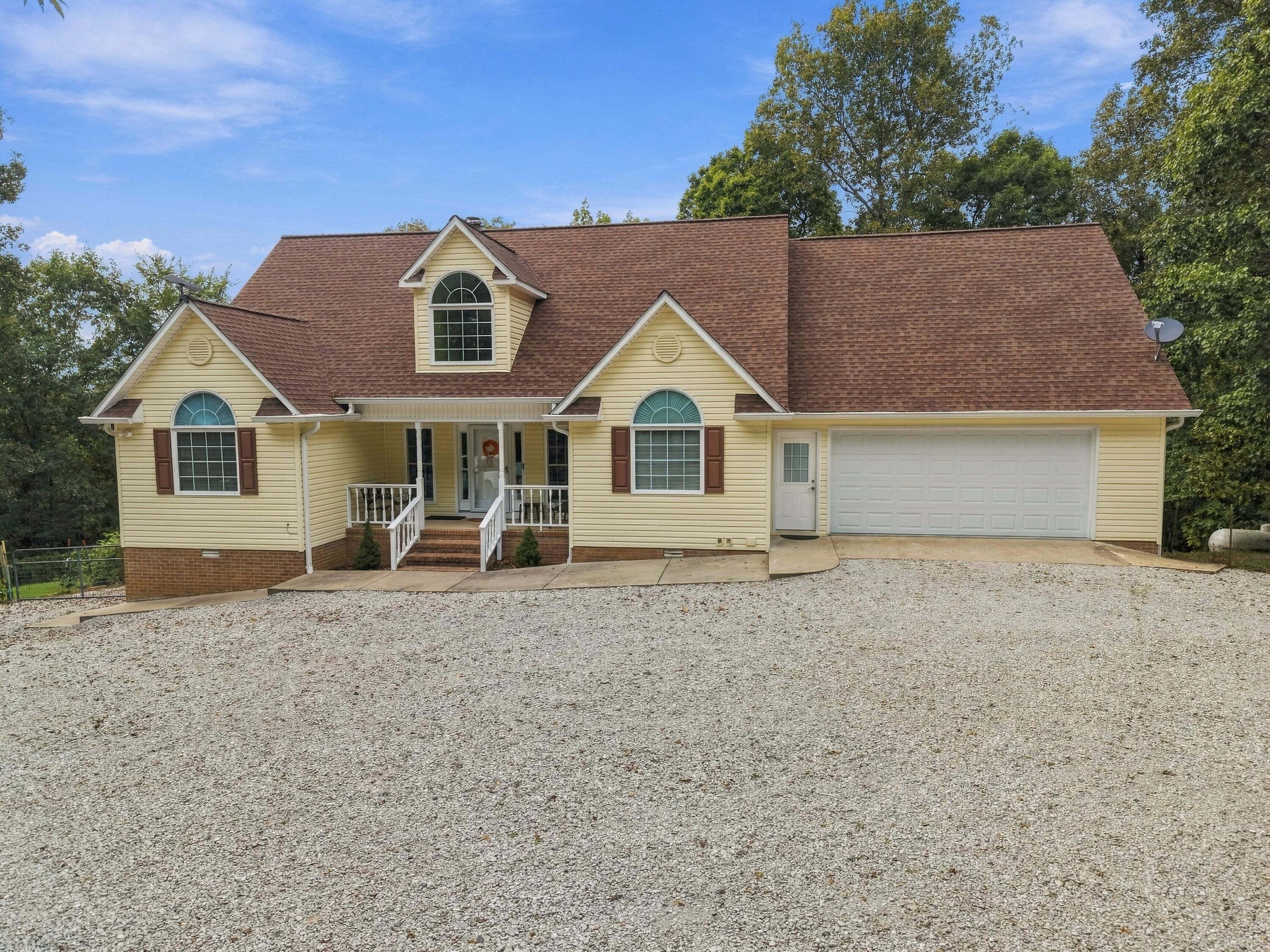375 Weaver Lane Property Photo 1