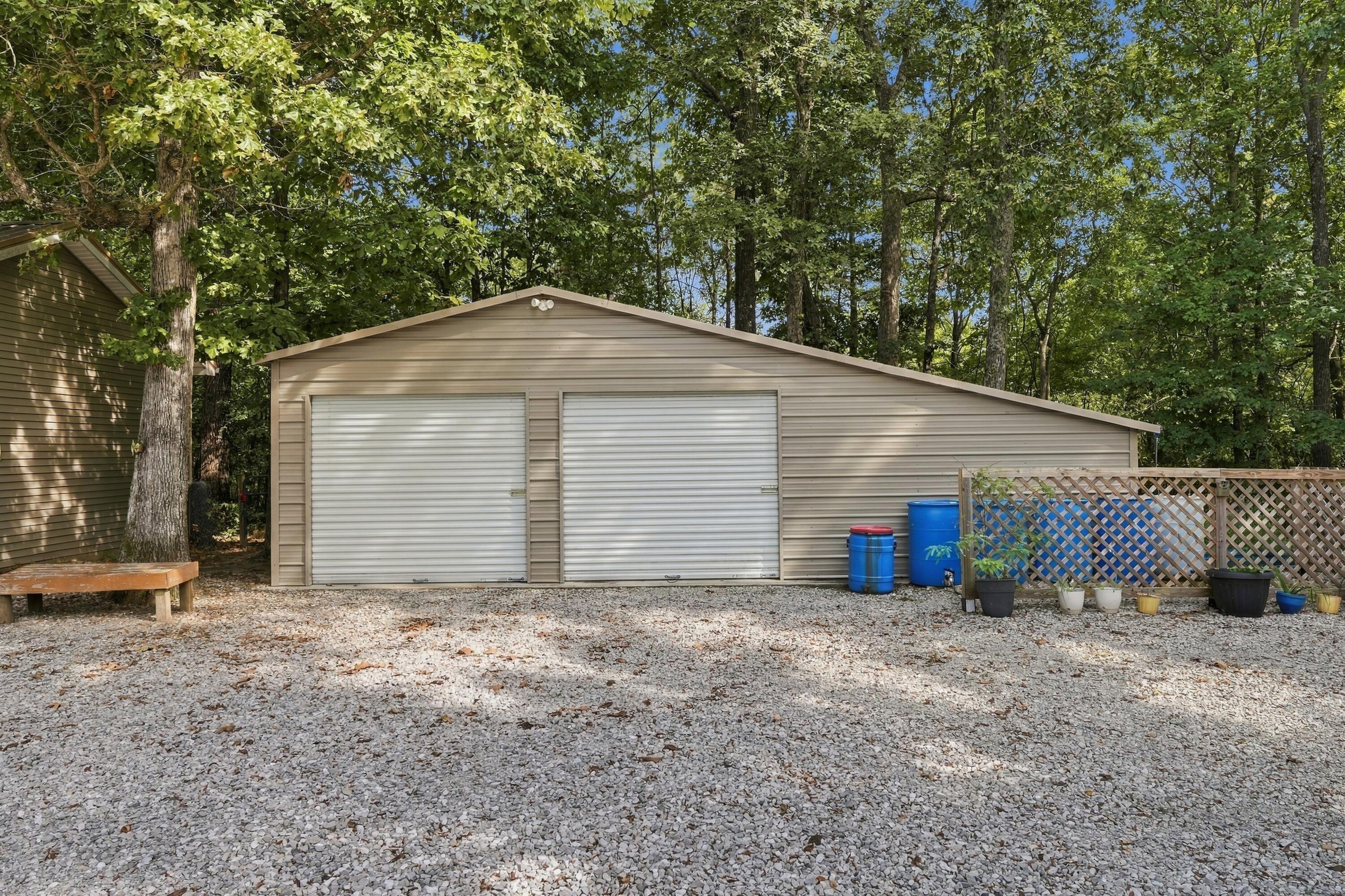 375 Weaver Lane Property Photo 7