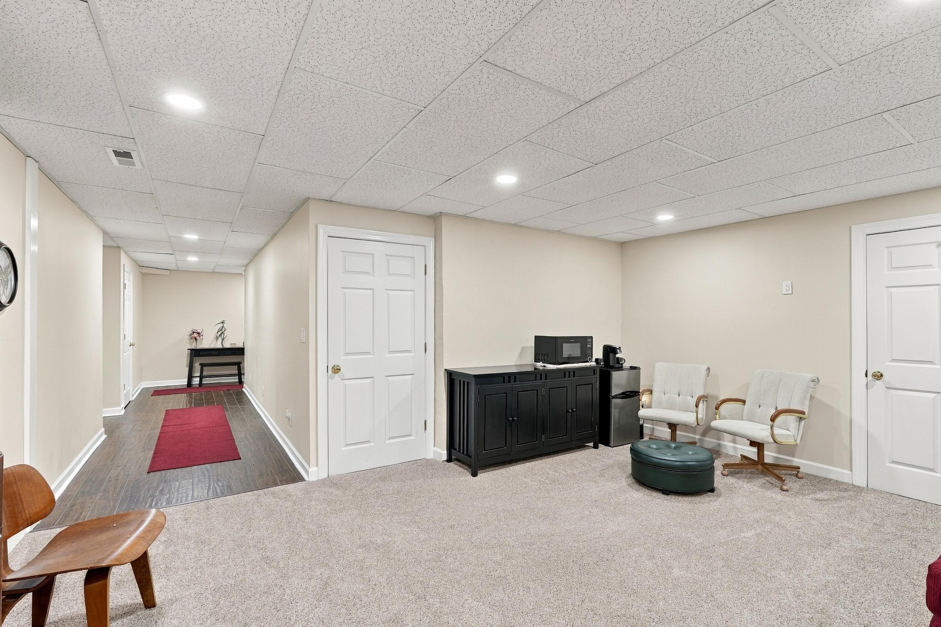 375 Weaver Lane Property Photo 39