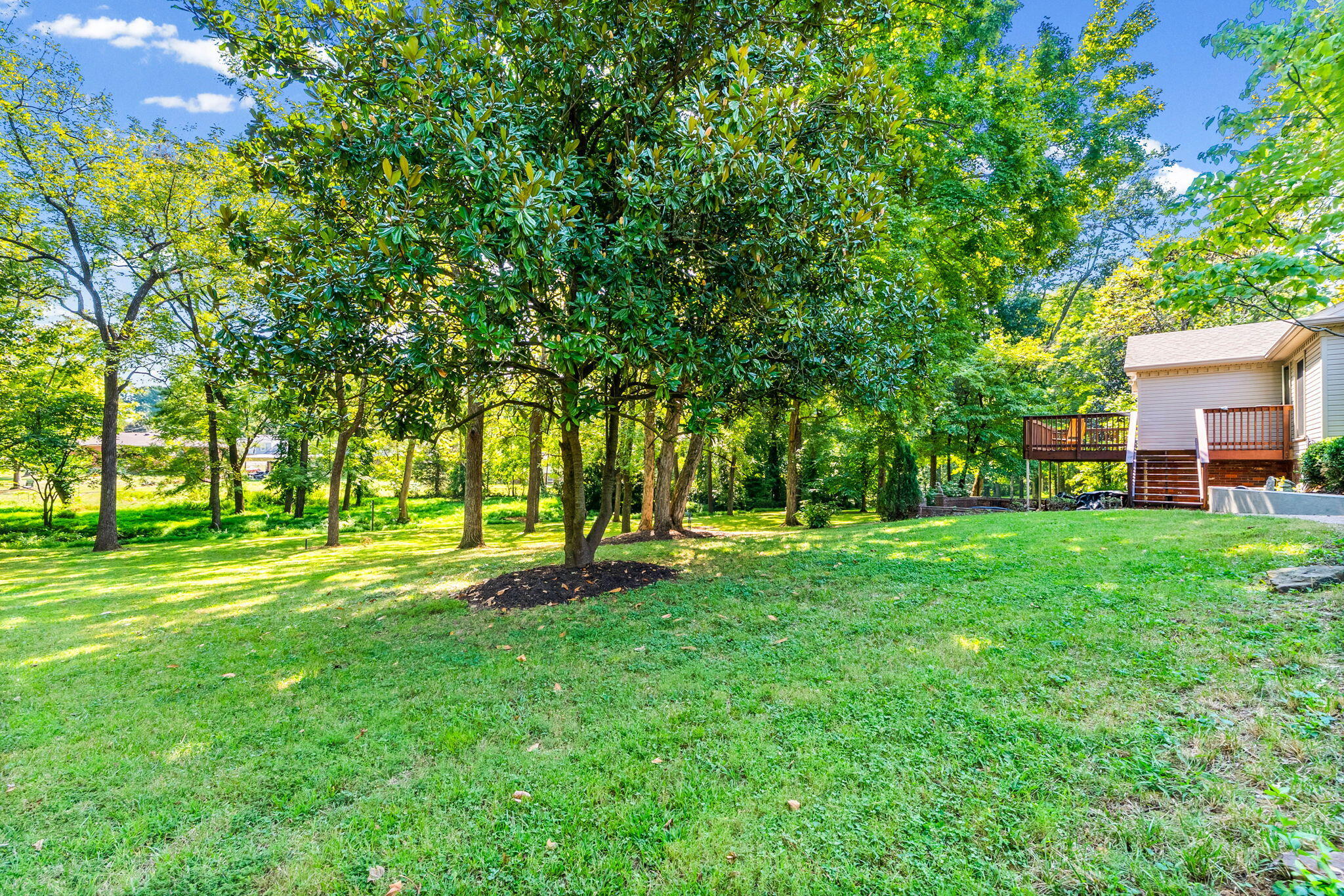 612 Deepwood Drive Property Photo 37