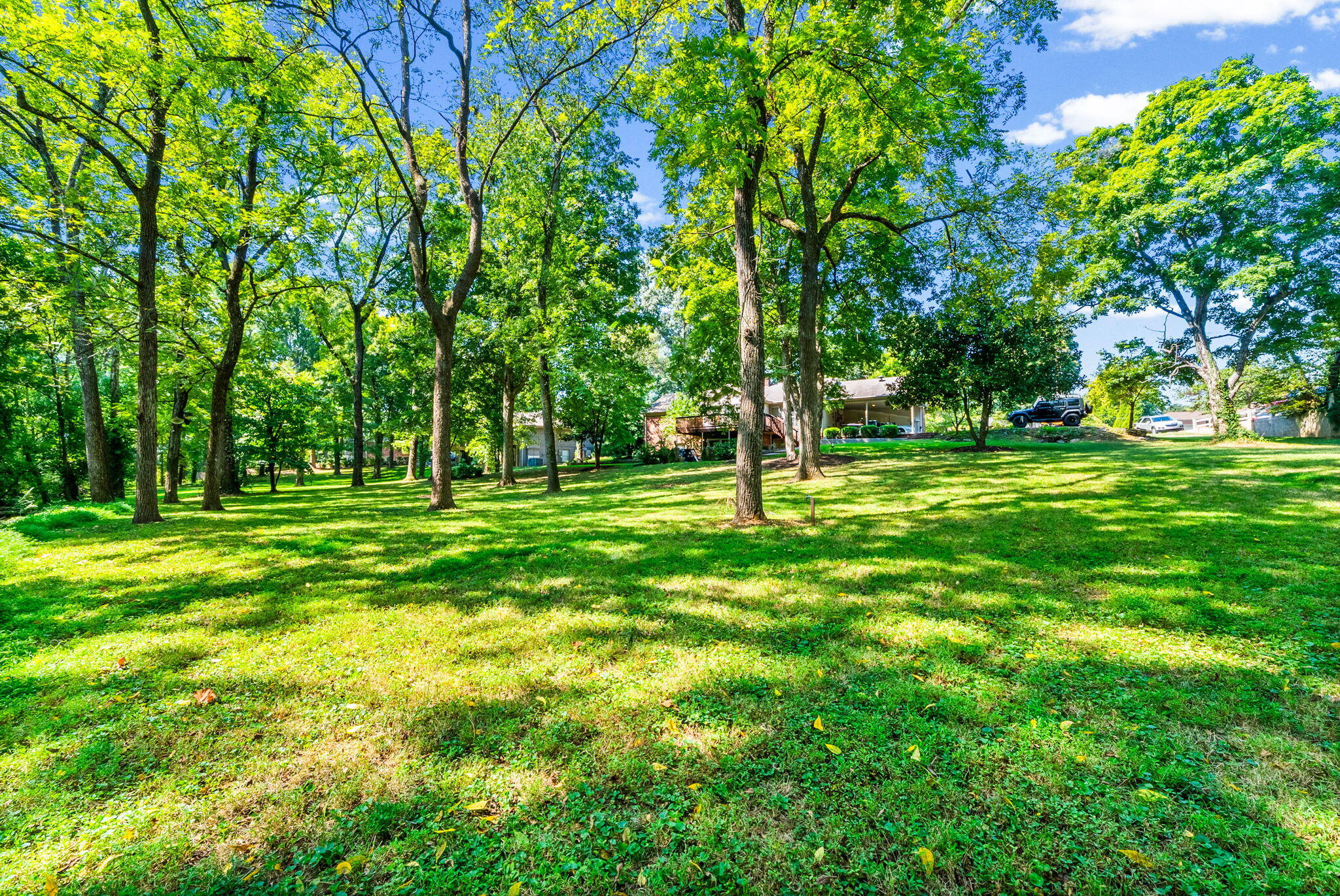 612 Deepwood Drive Property Photo 40