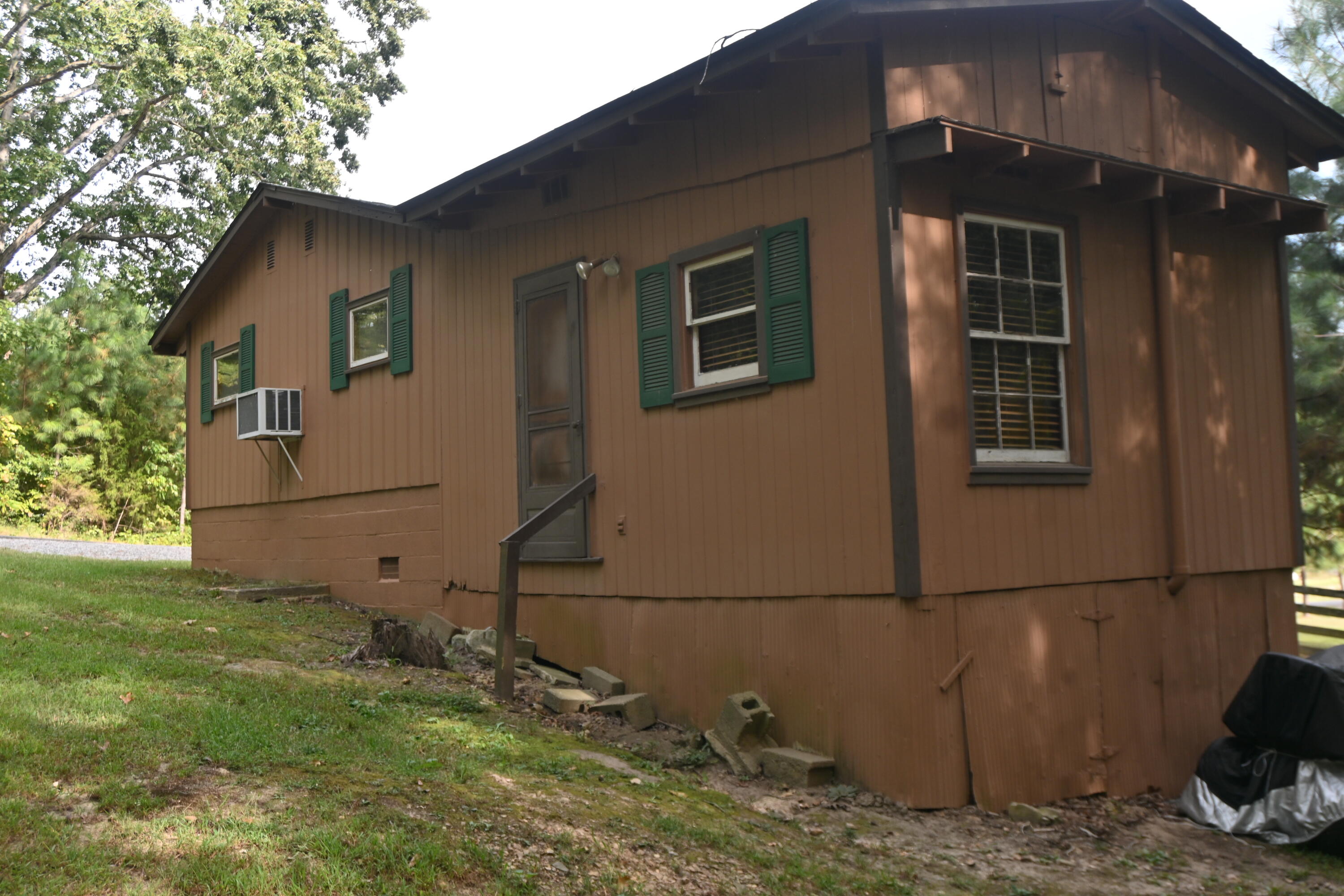 68 Spicewood Lane Property Photo 3