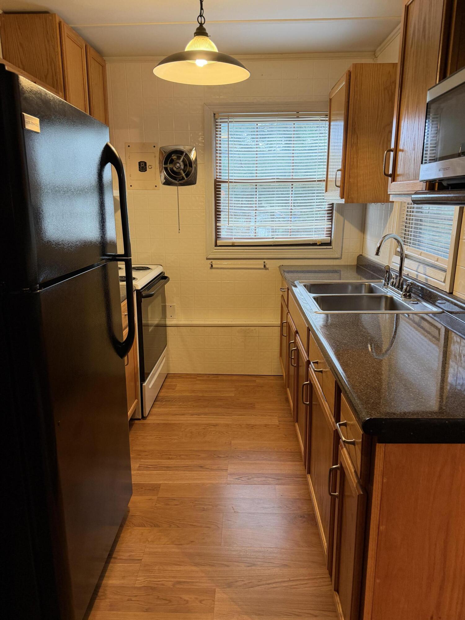 68 Spicewood Lane Property Photo 8