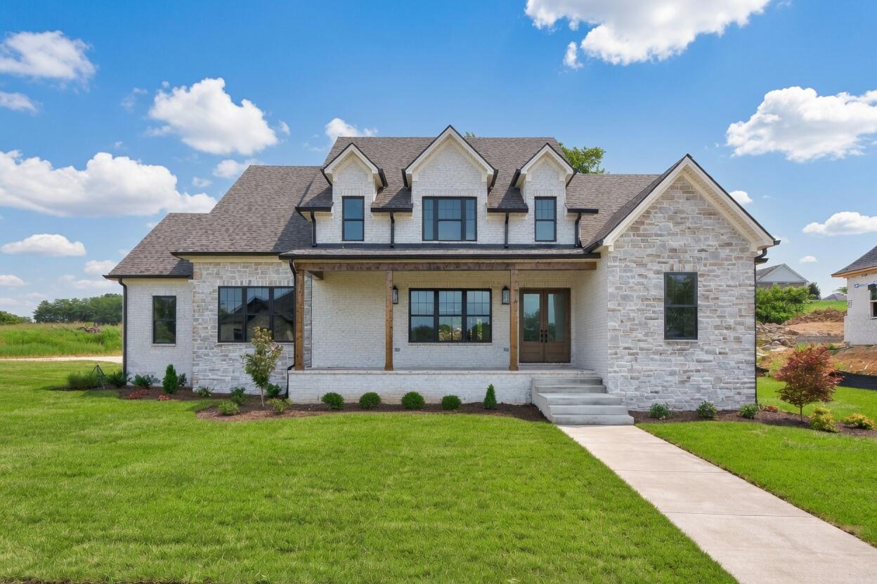 708 Winged Foot Drive Property Photo 1