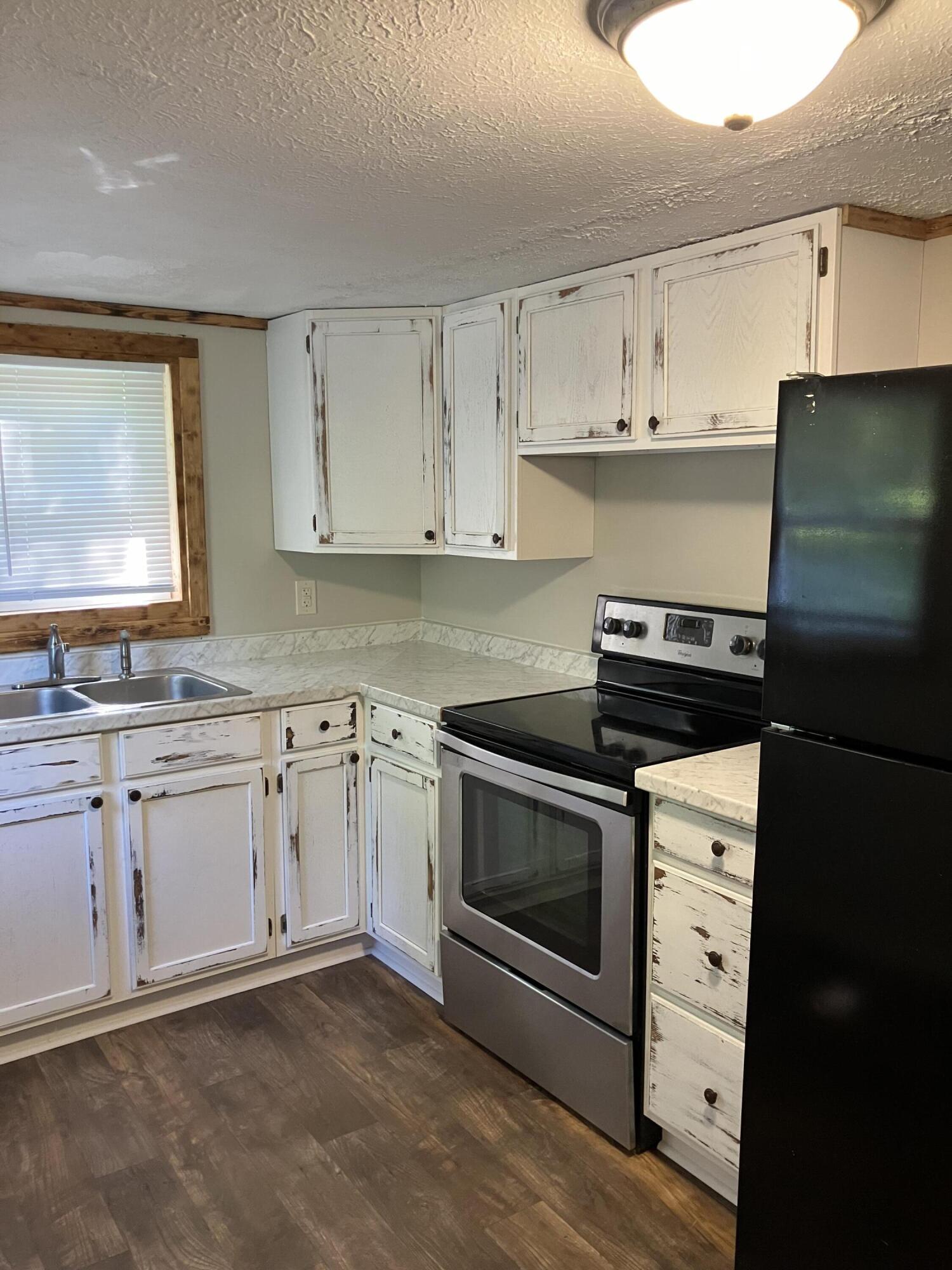 795 Slate Lick Road Property Photo 6