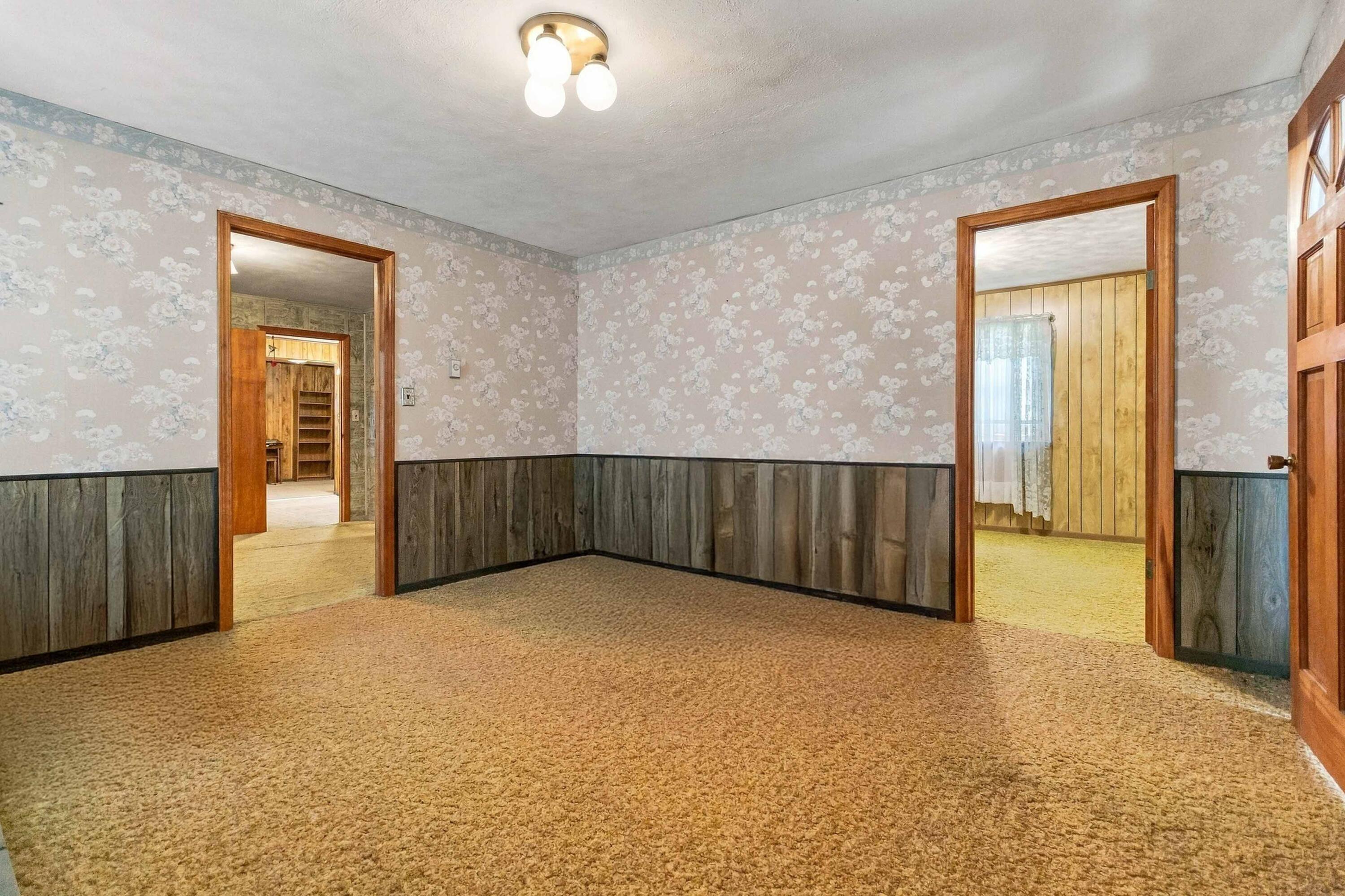 2060 U.s. 150 Property Photo 16