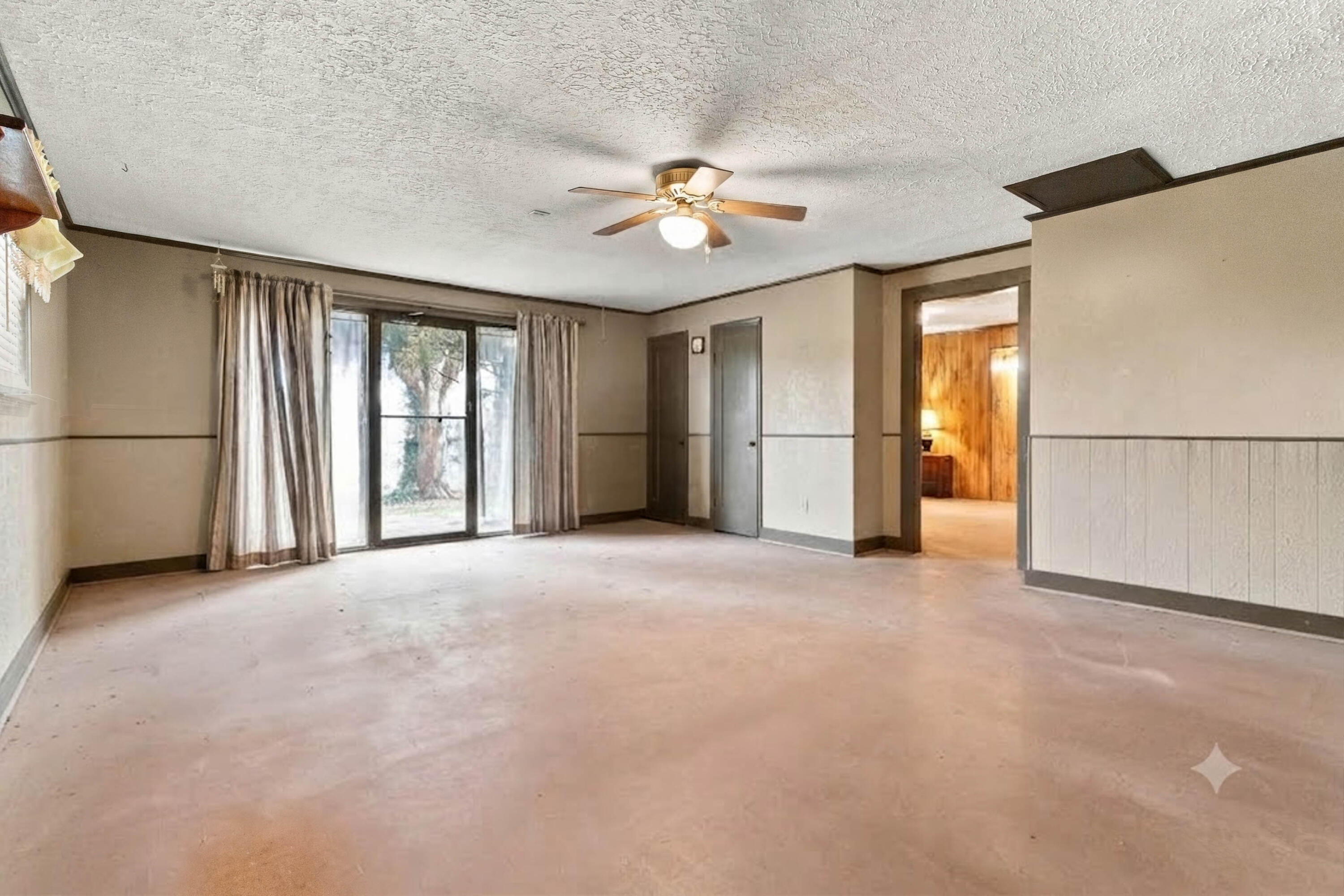 2060 U.s. 150 Property Photo 18