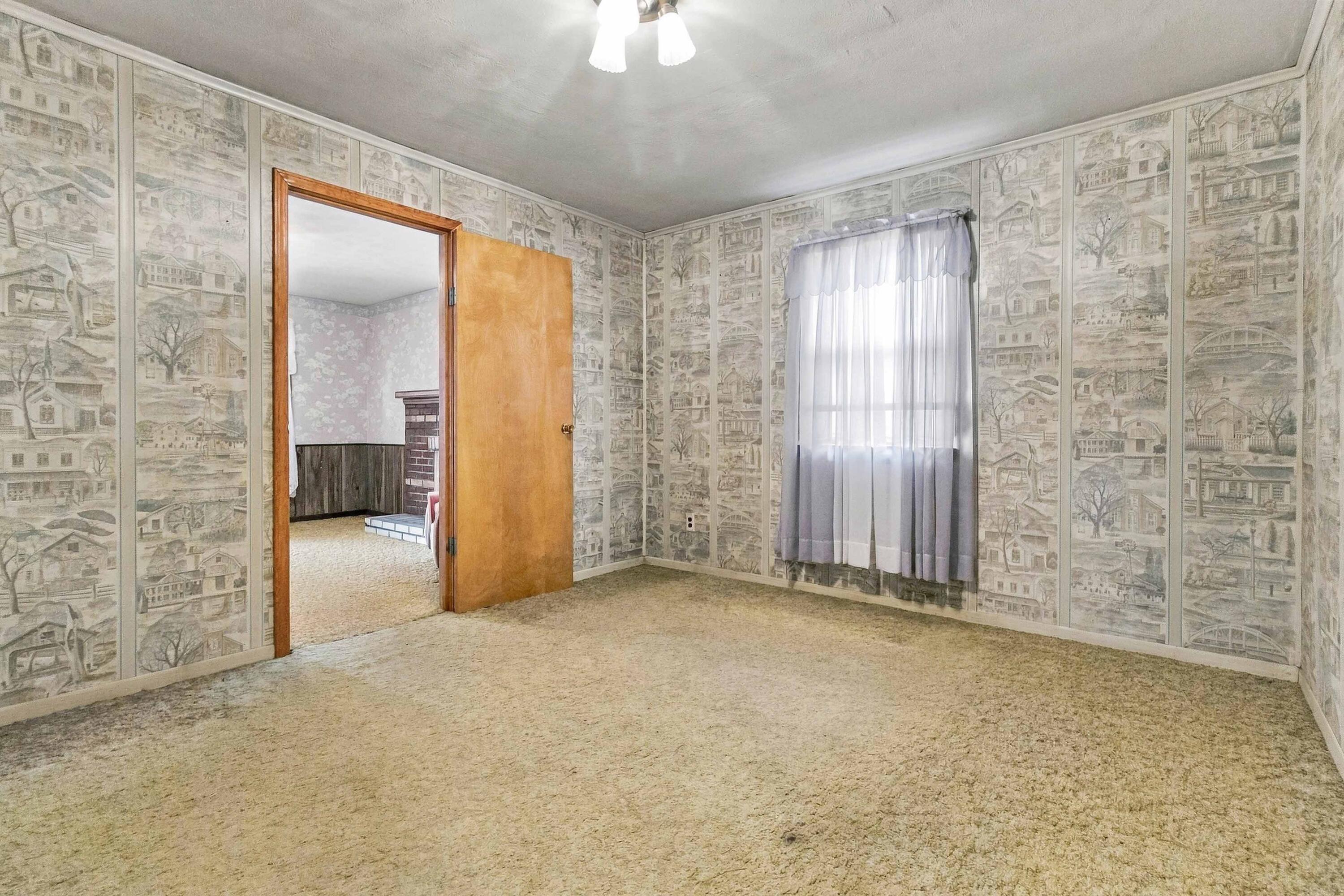 2060 U.s. 150 Property Photo 27