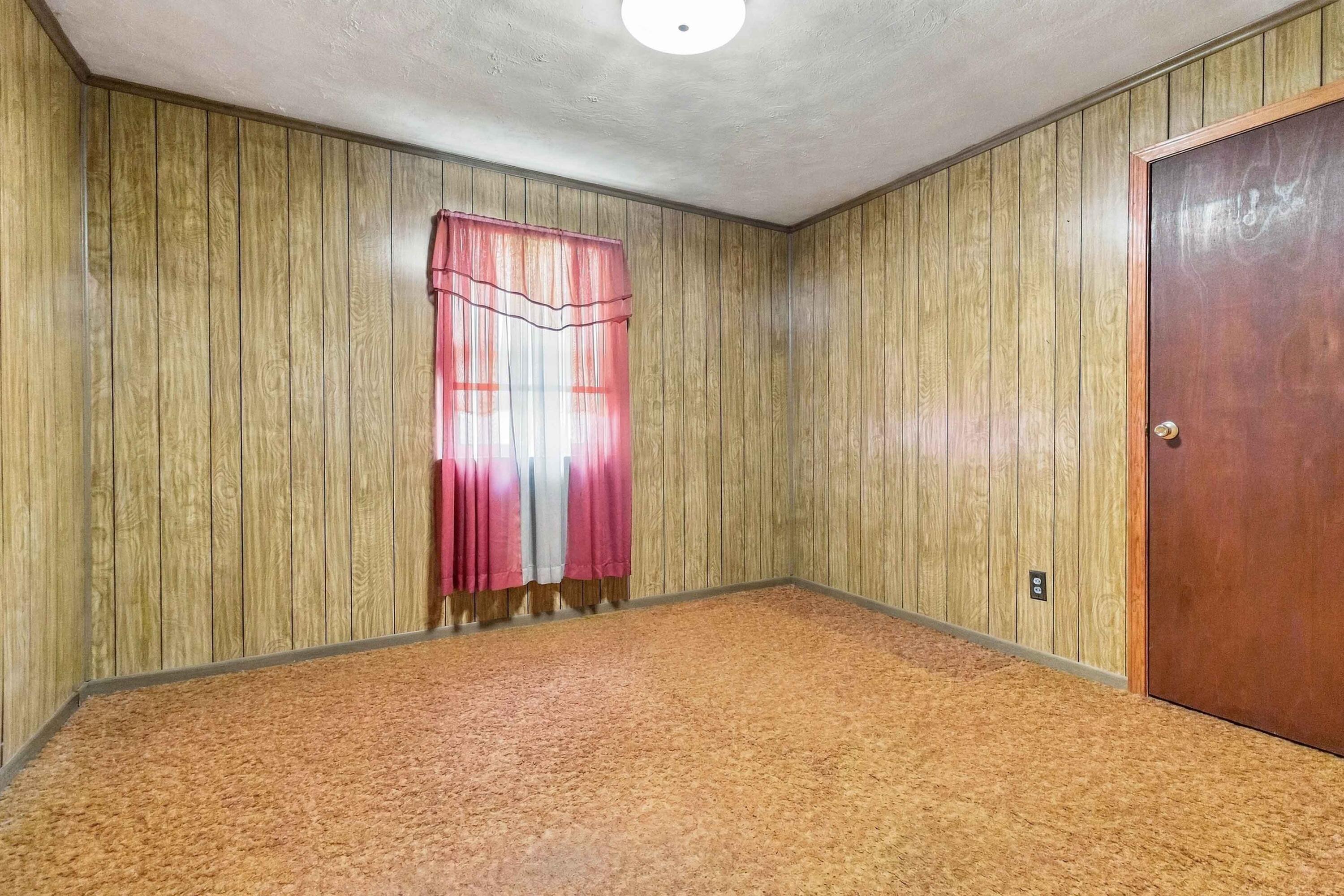 2060 U.s. 150 Property Photo 29