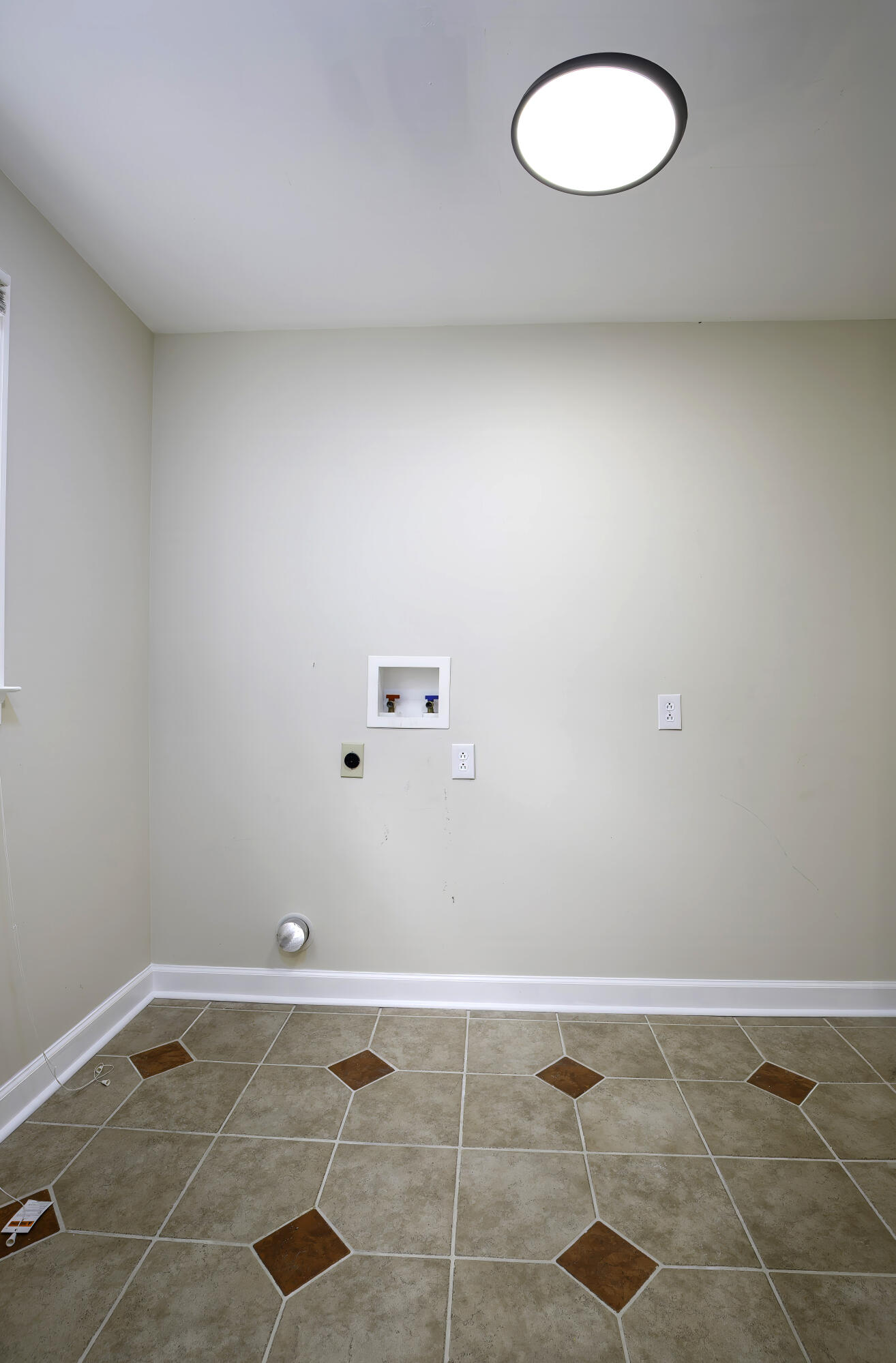 628 Longview Drive Property Photo 7
