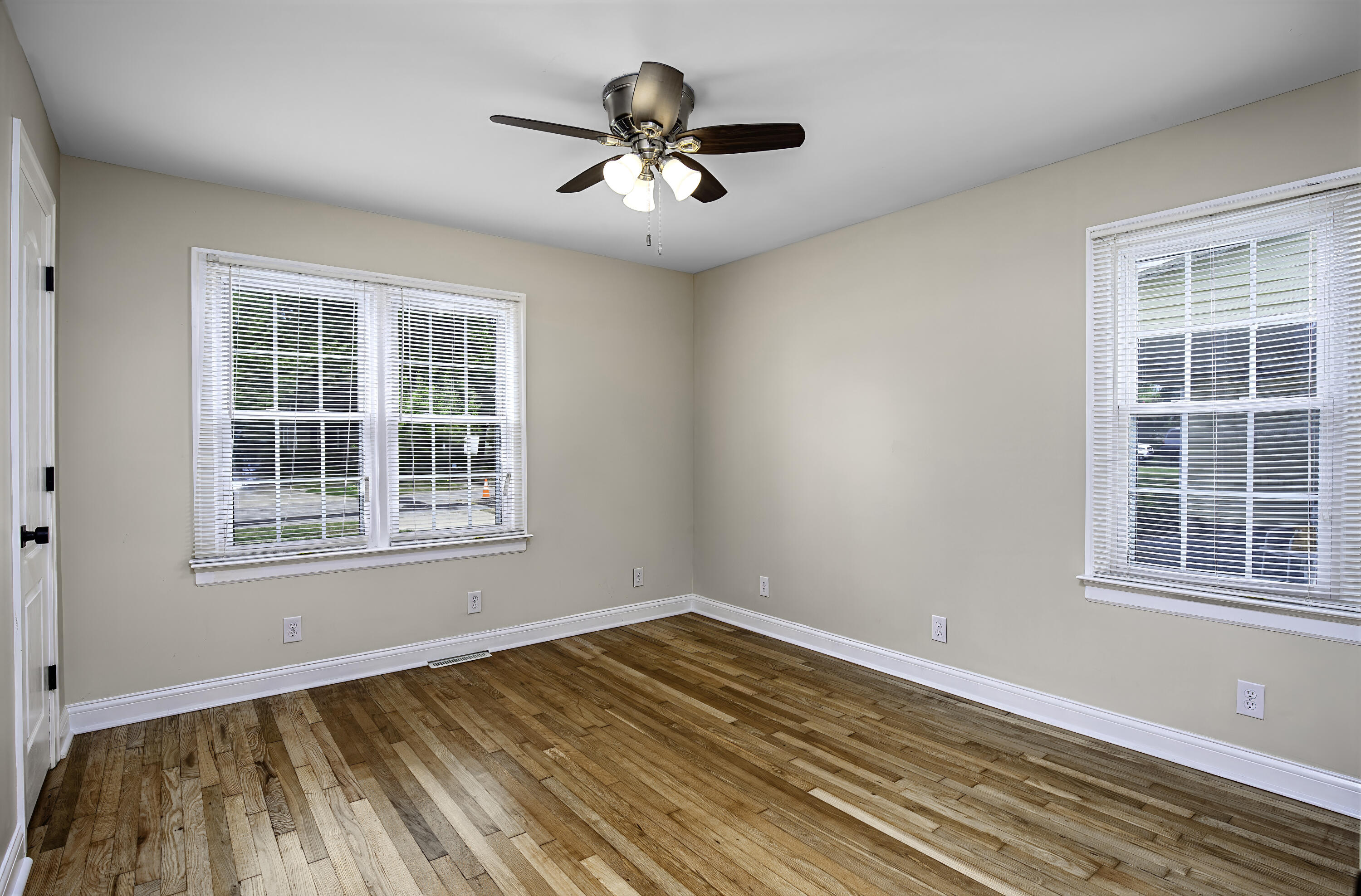 628 Longview Drive Property Photo 9