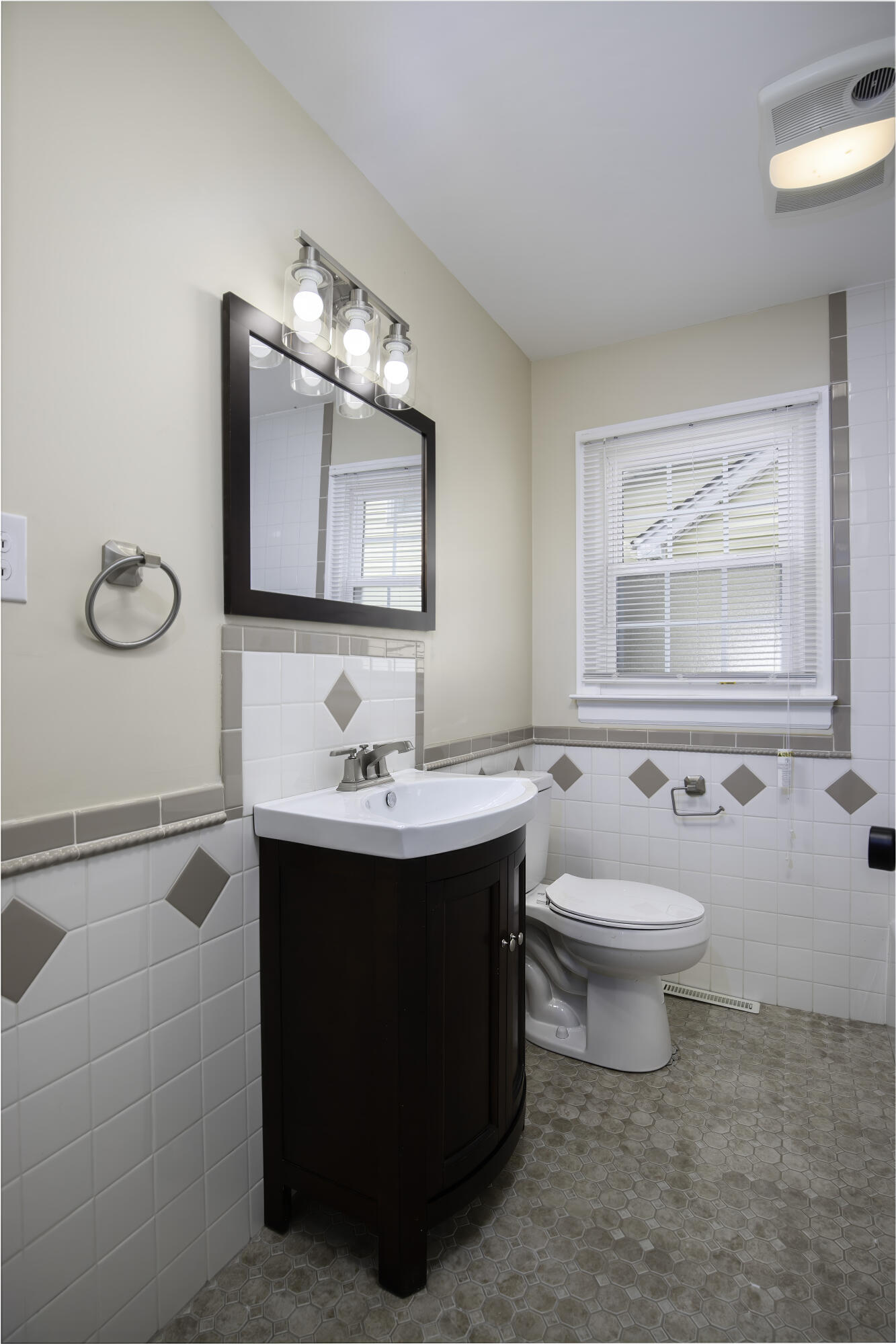 628 Longview Drive Property Photo 11