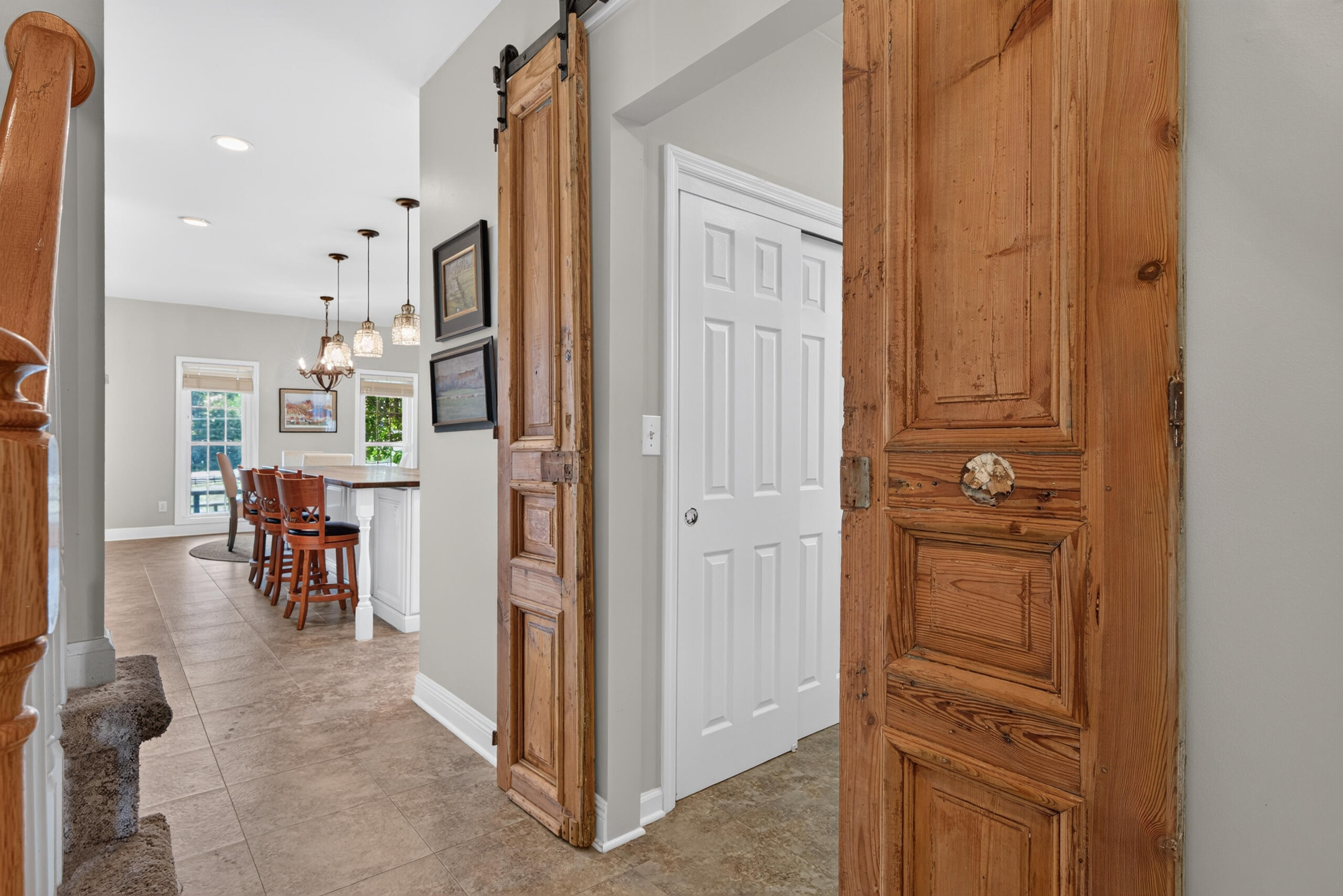598 Victoria Way Property Photo 12