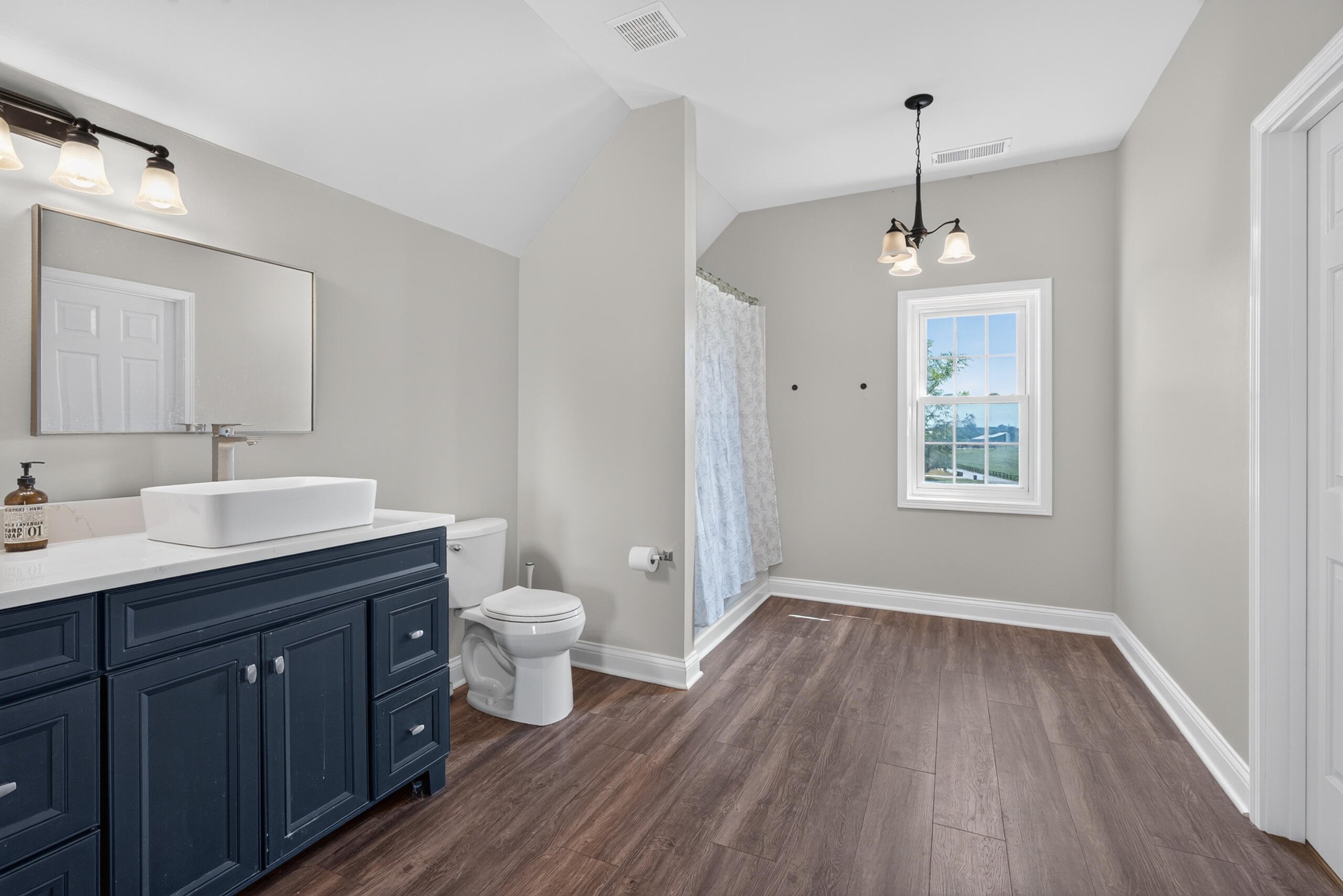 598 Victoria Way Property Photo 35