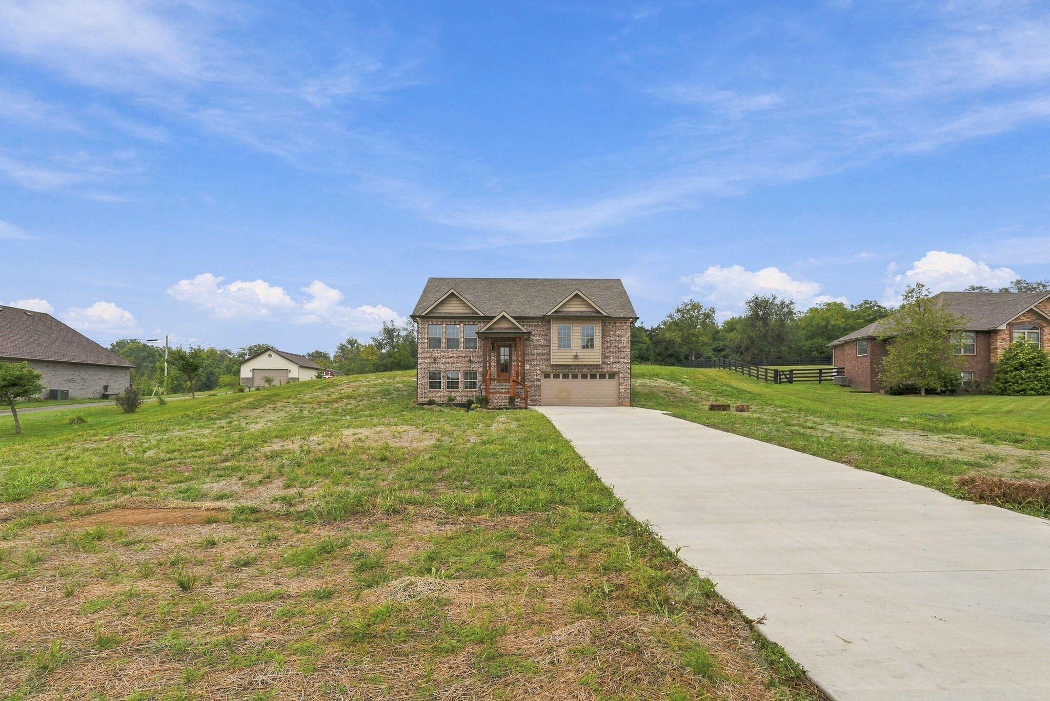 105 Braemar Drive Property Photo 3
