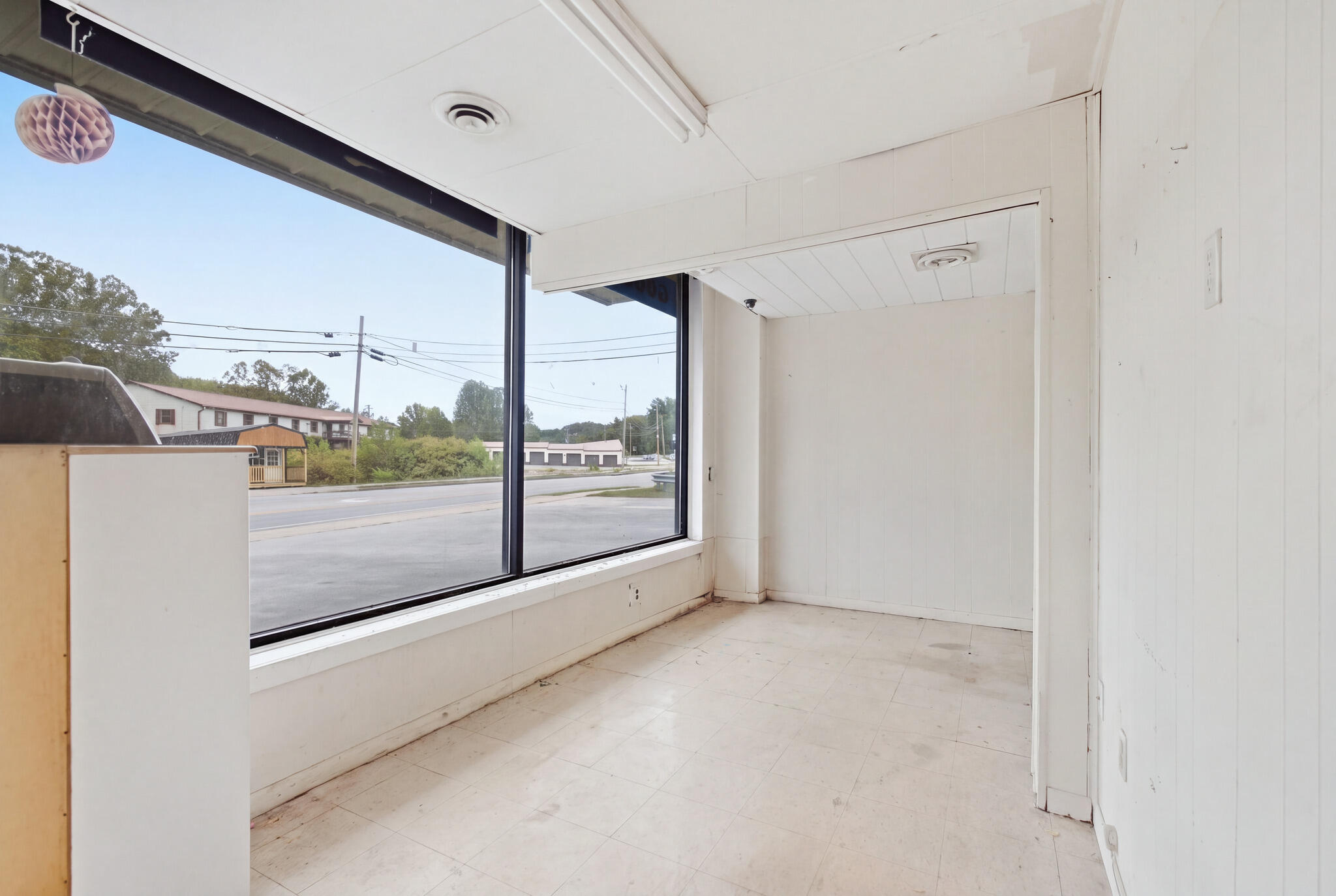 740 Winchester Road Property Photo 12