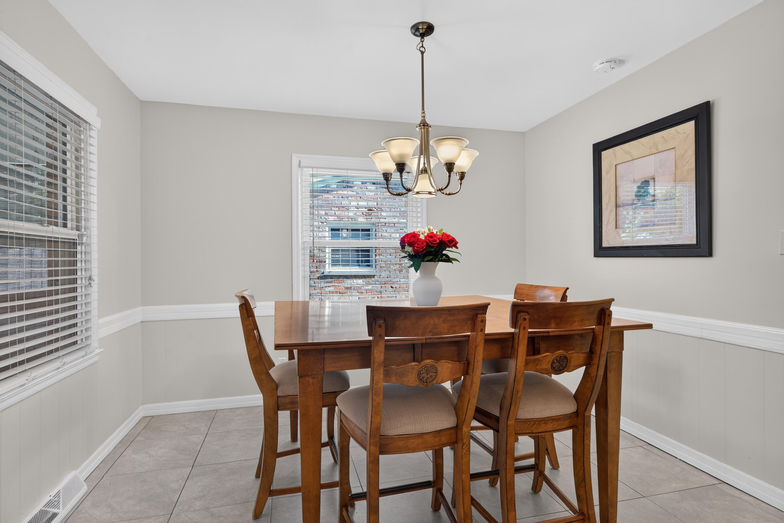 2213 Oleander Court Property Photo 12