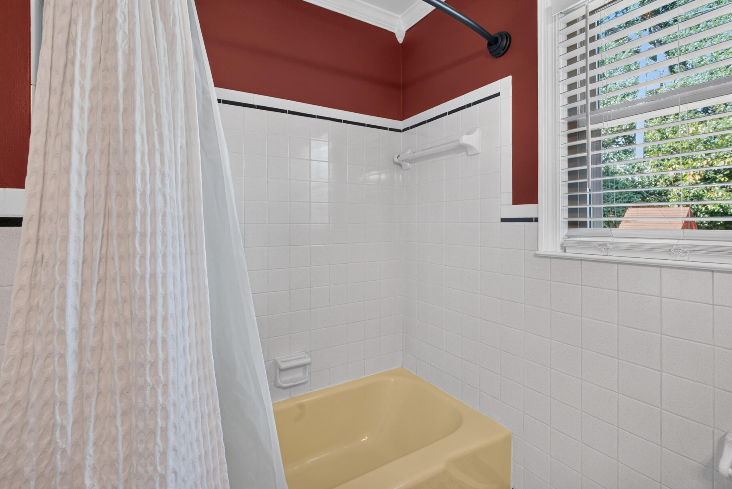 2213 Oleander Court Property Photo 18