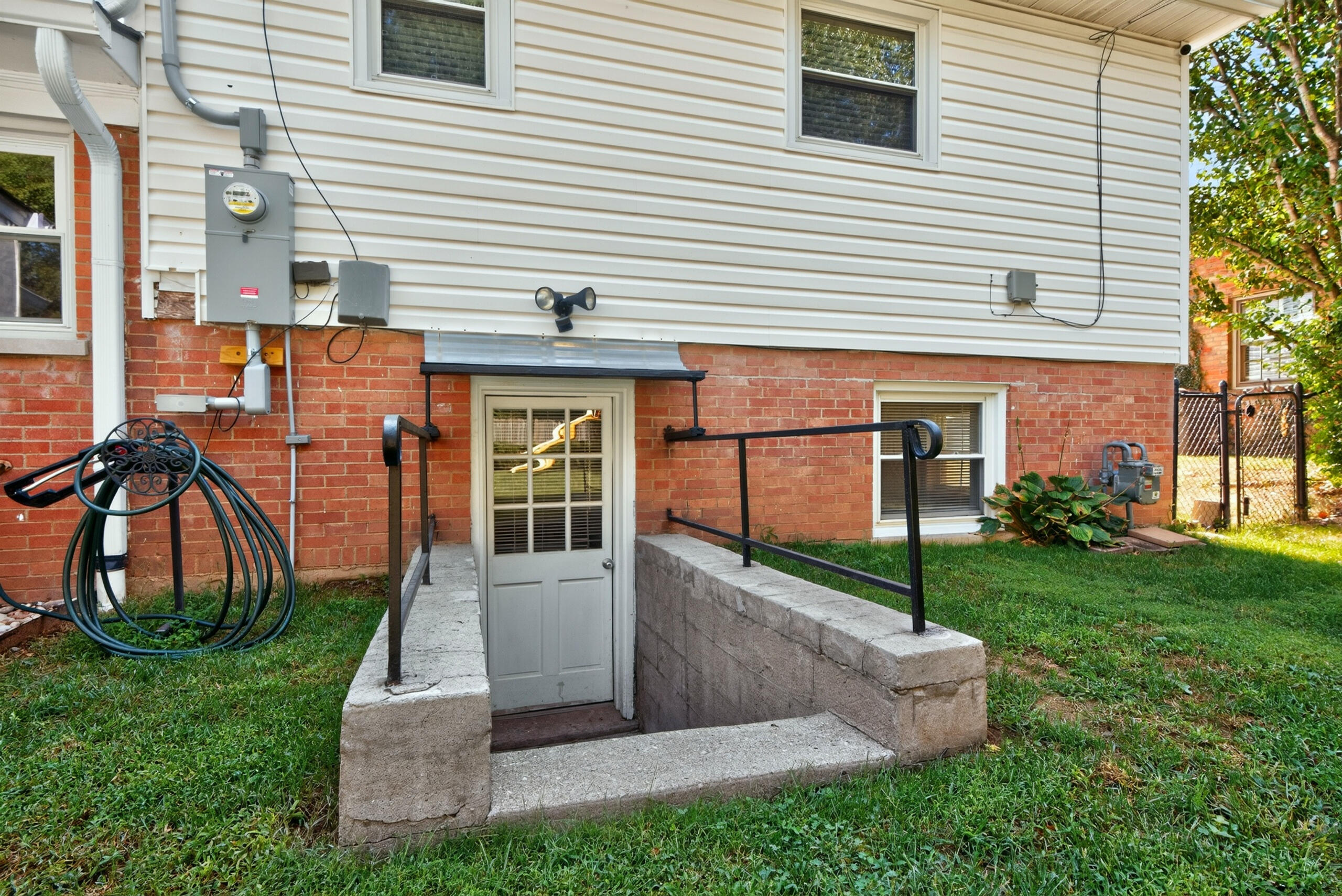 2213 Oleander Court Property Photo 35