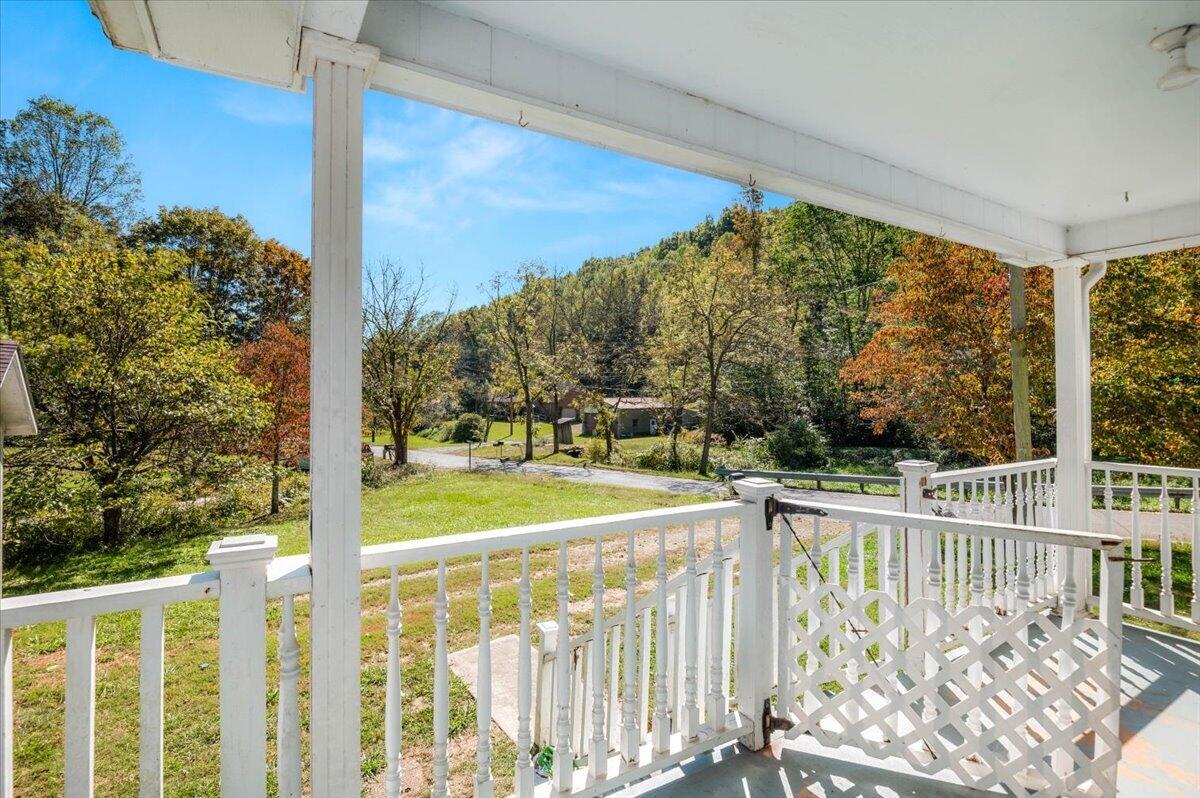 1192 S Ky 3438 Property Photo 4